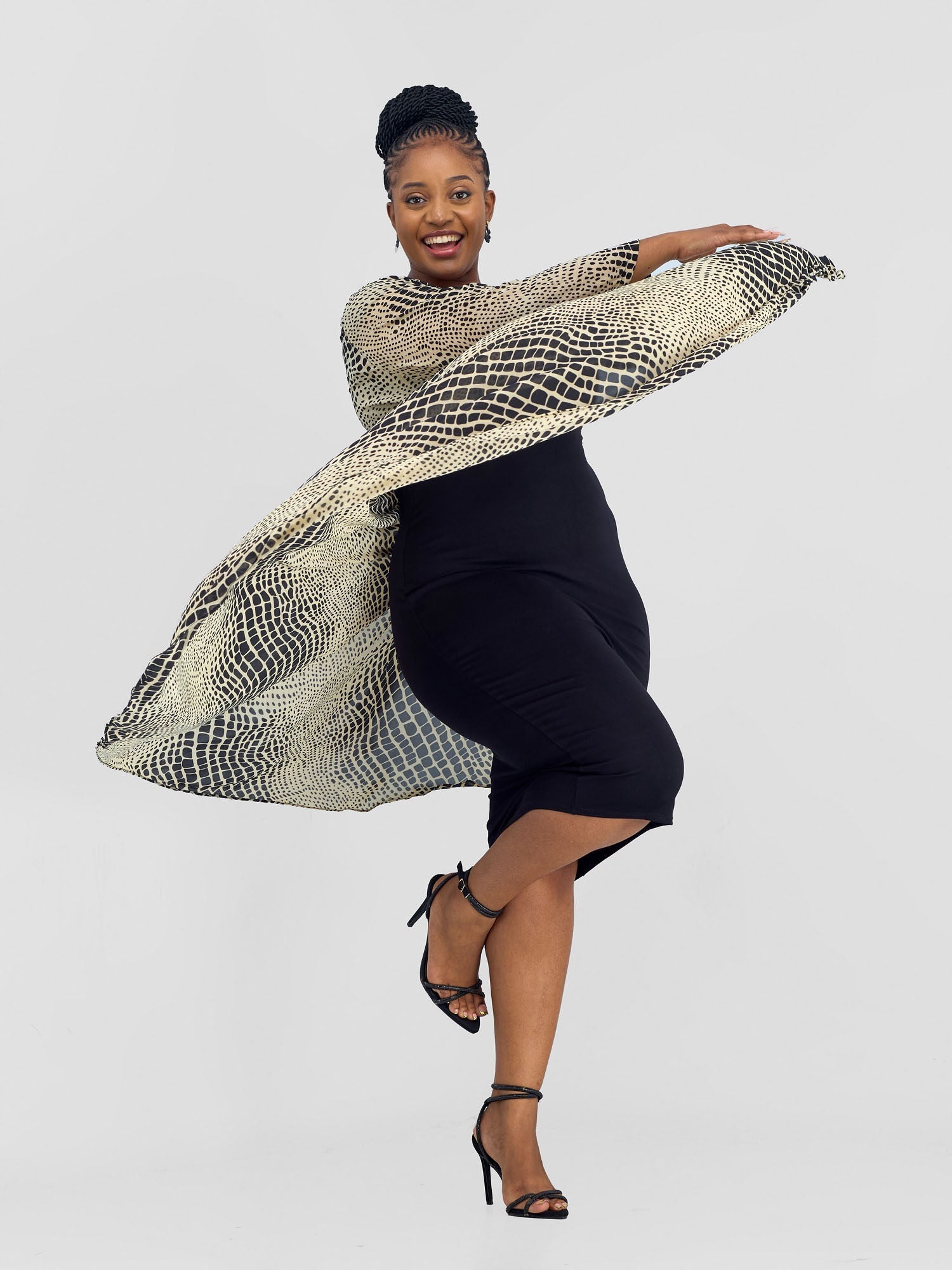 Vivo Naya Flounce Sleeve Kimono - Mshale