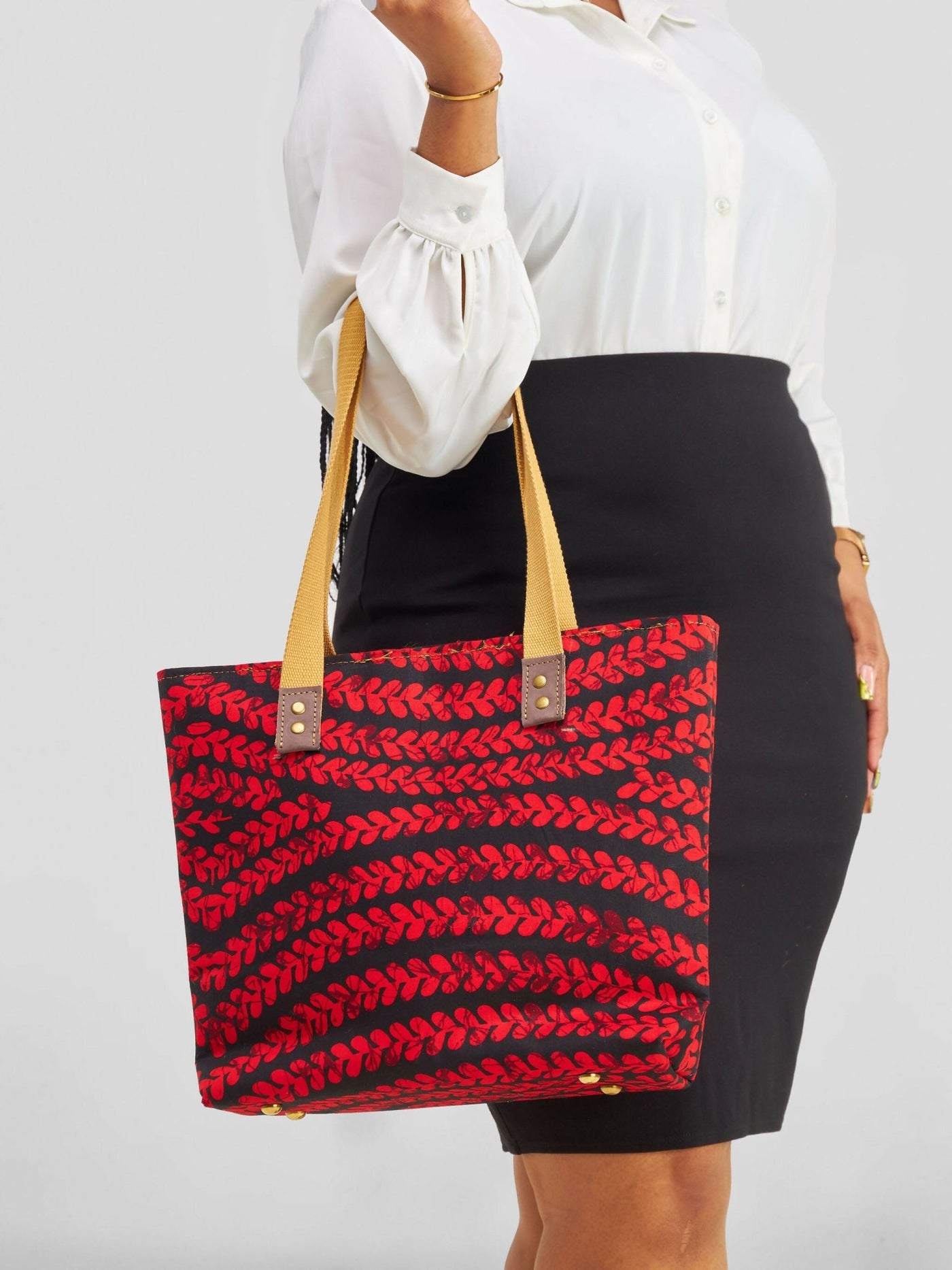 Lelesta Creations Safo Toteally Simple Bag - Red / Black - Shopzetu