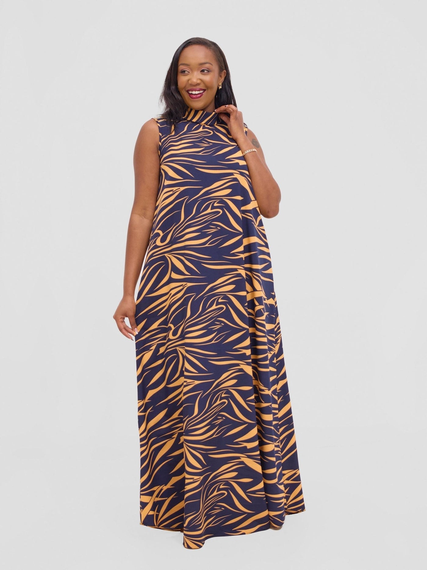 Vivo Bissa Reversible Maxi Dress - Navy / Orange Print - Shopzetu