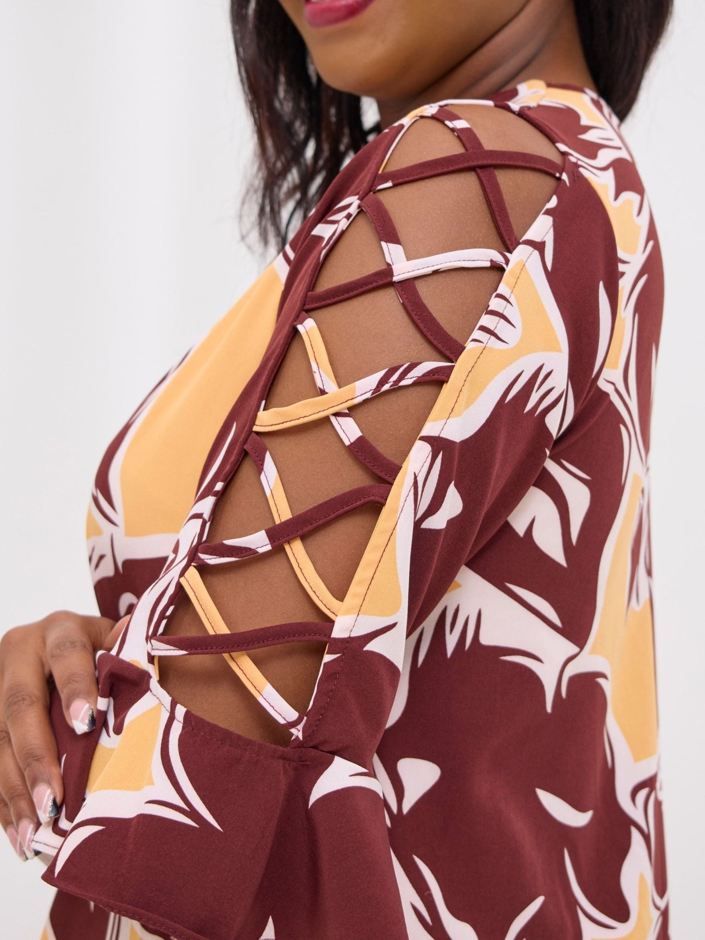 Vivo Dali 3/4 Cut Out Sleeve Maxi Dress - Burgundy / Peach Print - Shopzetu