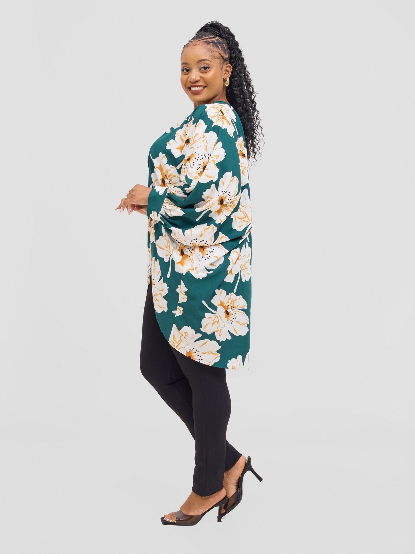 Vivo Pelia Butterfly Kimono - Green /Cream Print - Shopzetu