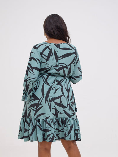 Vivo Serwa Tent Dress - Dusty Green / Black Wera Print - Shopzetu