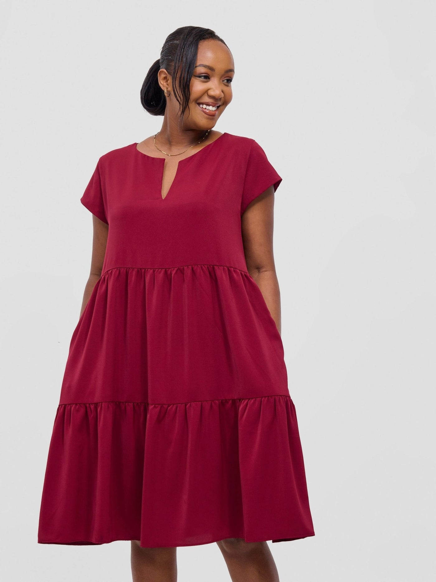 Vivo Pelia Round Neck Dress - Maroon - Shopzetu