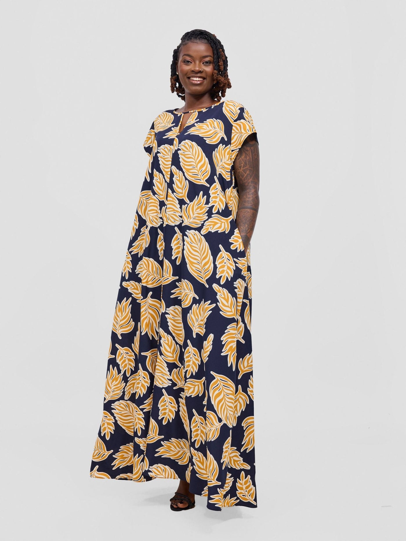 Sakari Cap Sleeve Maxi Dress - Dark Navy / Mustard Print - Shopzetu