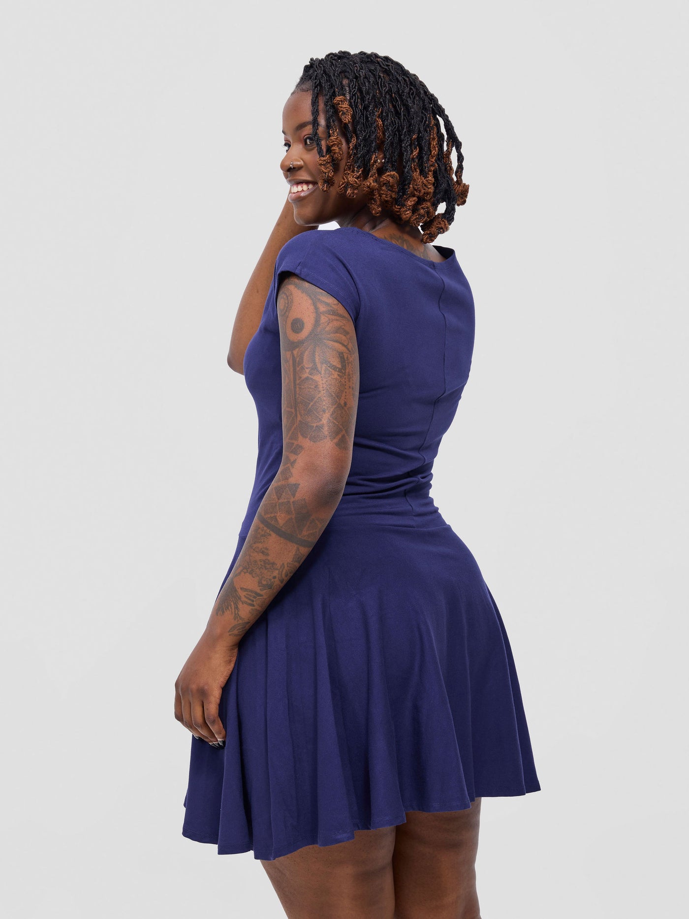 Vivo Mandla Round Neck Drop Shoulder Dress - Navy