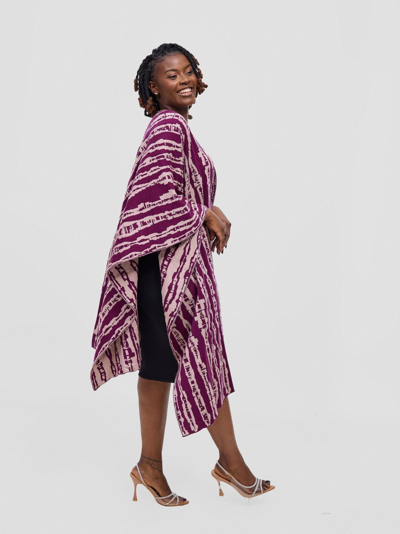 Vivo Reversible Poncho without Fringes - Plum / Champagne Miwa Print - Shopzetu