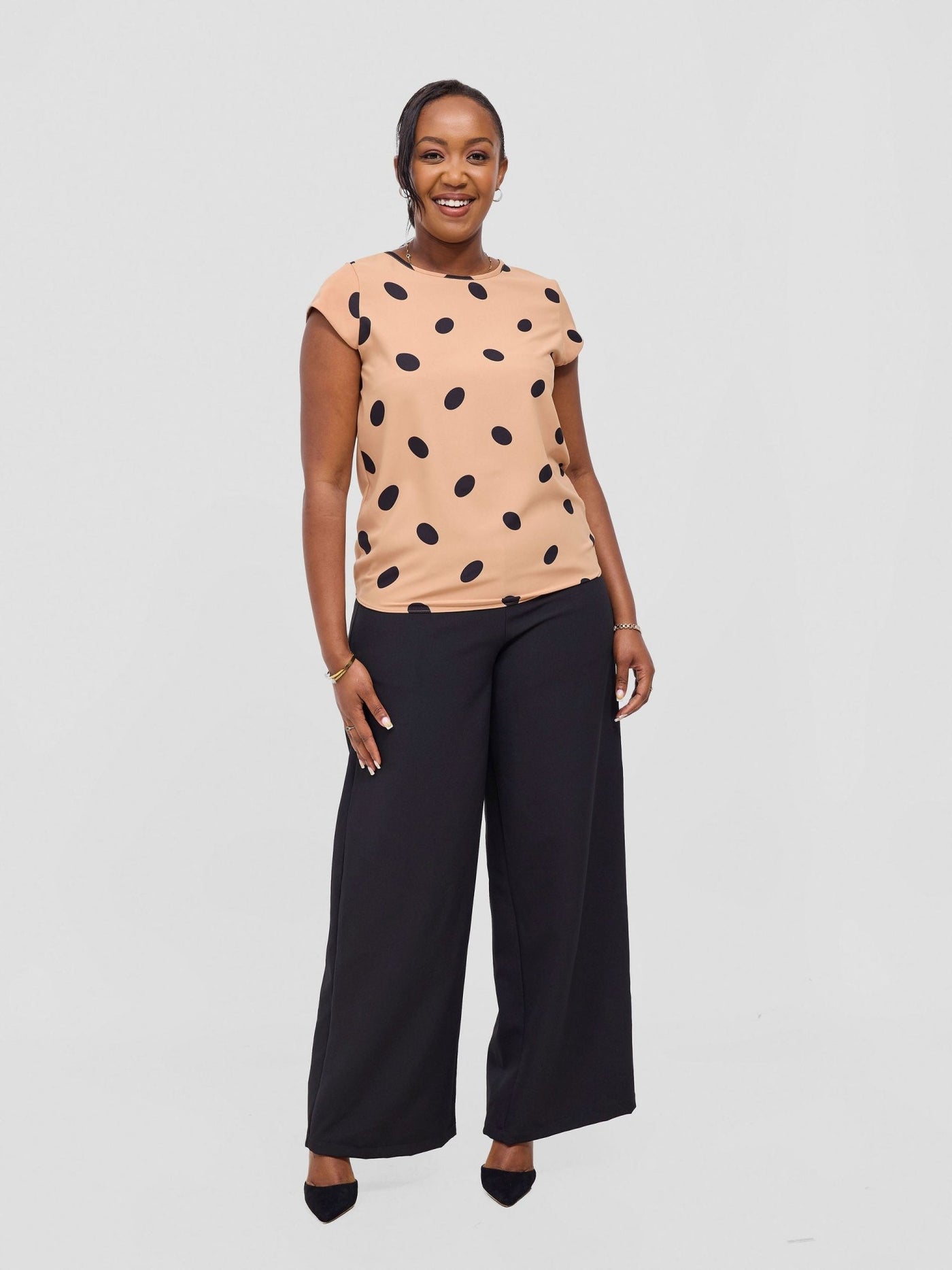 Vivo Basic Crepe Cap Sleeved Top - Tan / Black Meti print - Shopzetu