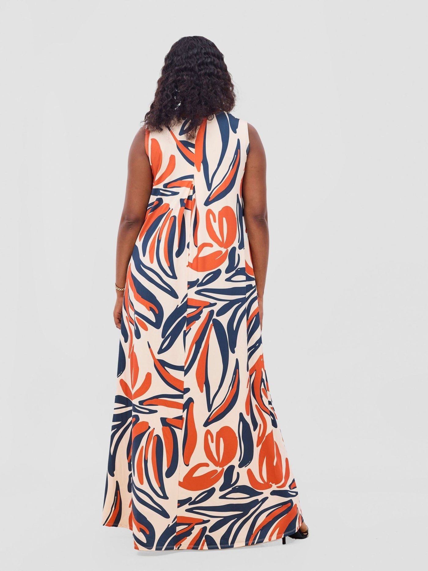 Vivo Lumi Back Pleat Maxi Dress - Rust / Navy Ulira Print - Shopzetu