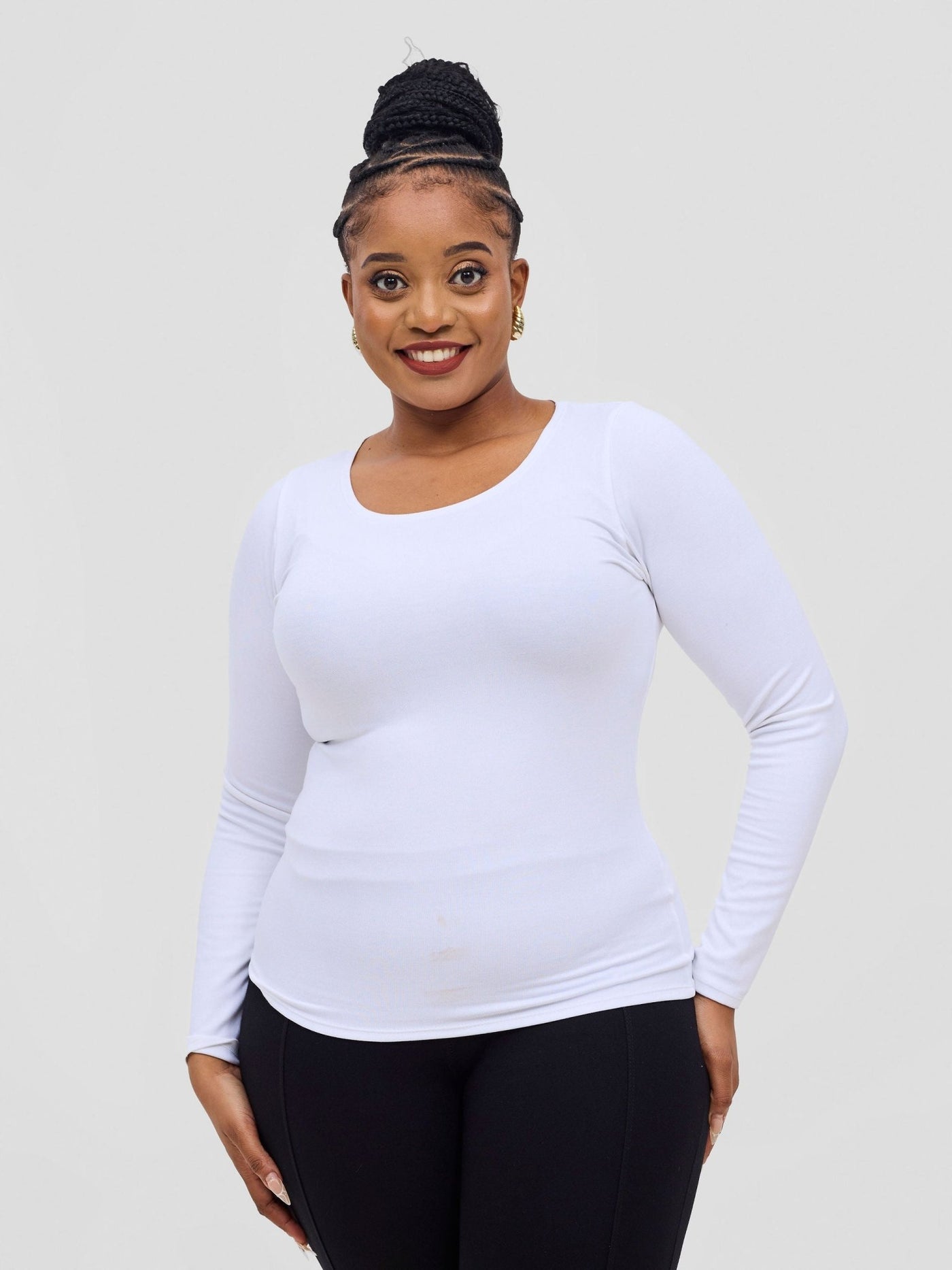 Vivo Basic Val Long Sleeve Sleeve Top - White - Shopzetu