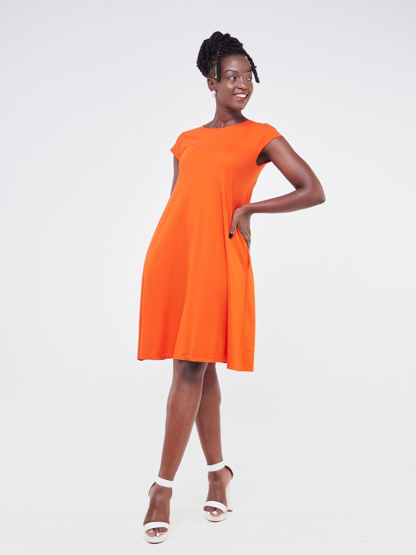 Vivo Basic Kena Tent Knee Length Dress - Orange