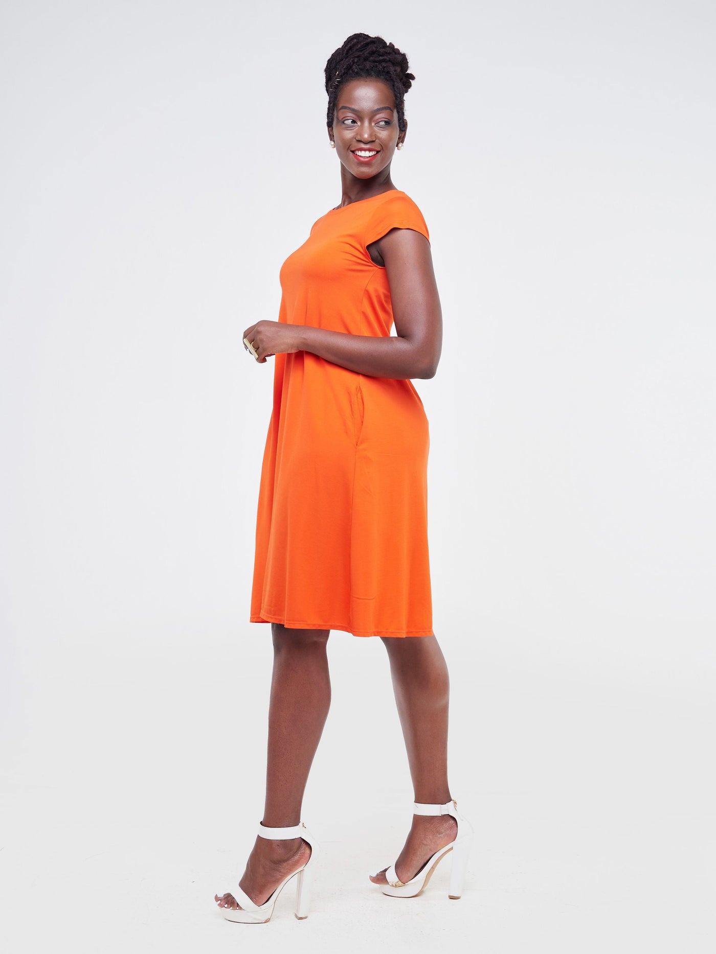 Vivo Basic Kena Tent Knee Length Dress - Orange