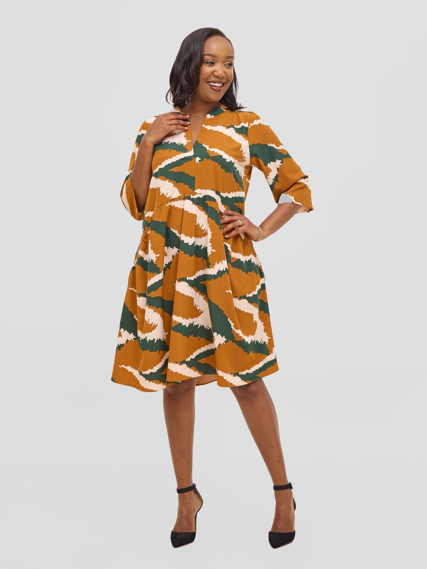 Vivo Reba Gathered Dress - Tan / Green Eba Print - Shopzetu