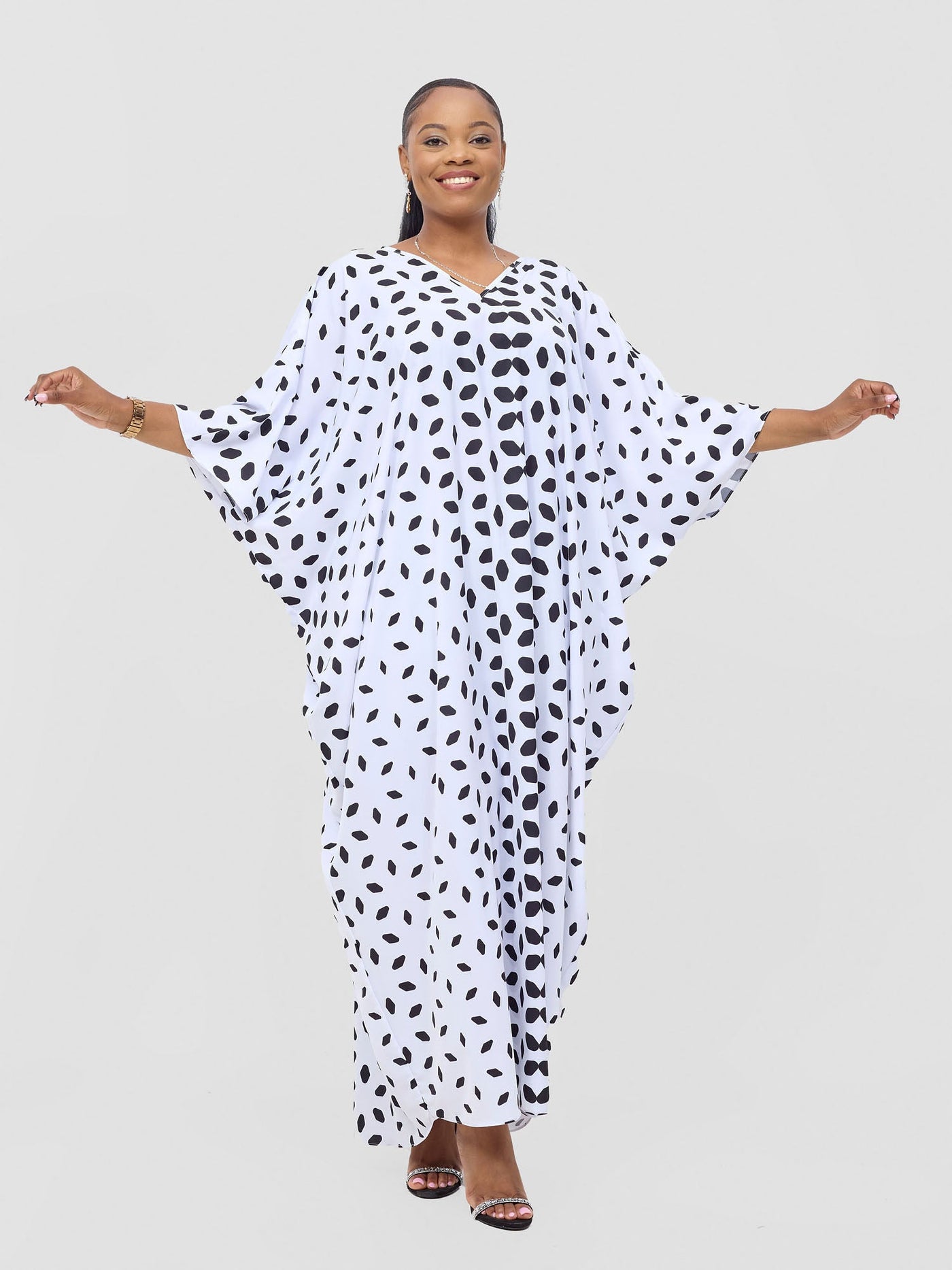 Vivo Ayla Maxi Kaftan Dress - White / Black Ila Print