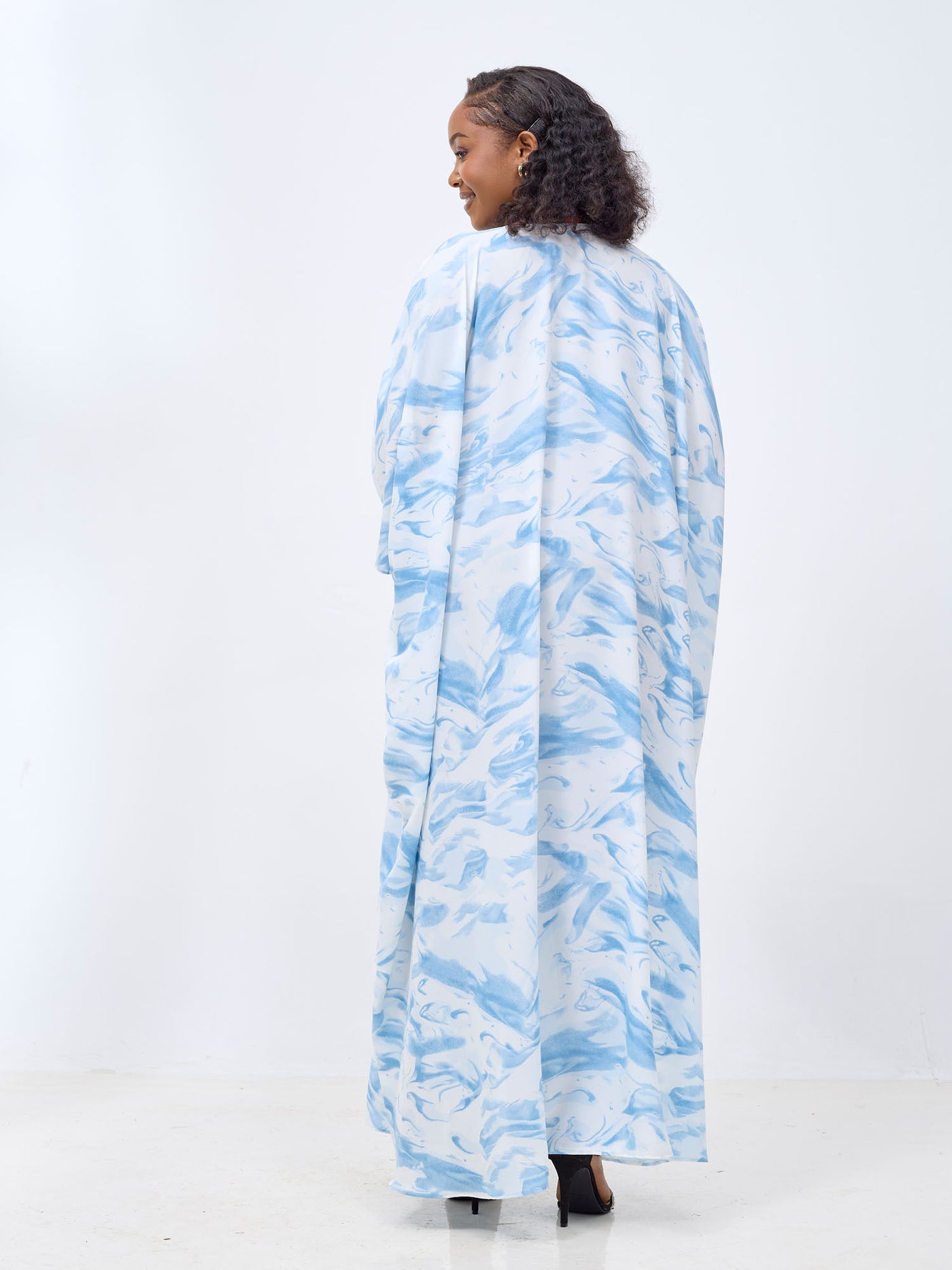 Vivo Muna Chiffon Kimono - Blue / White Una Print - Shopzetu