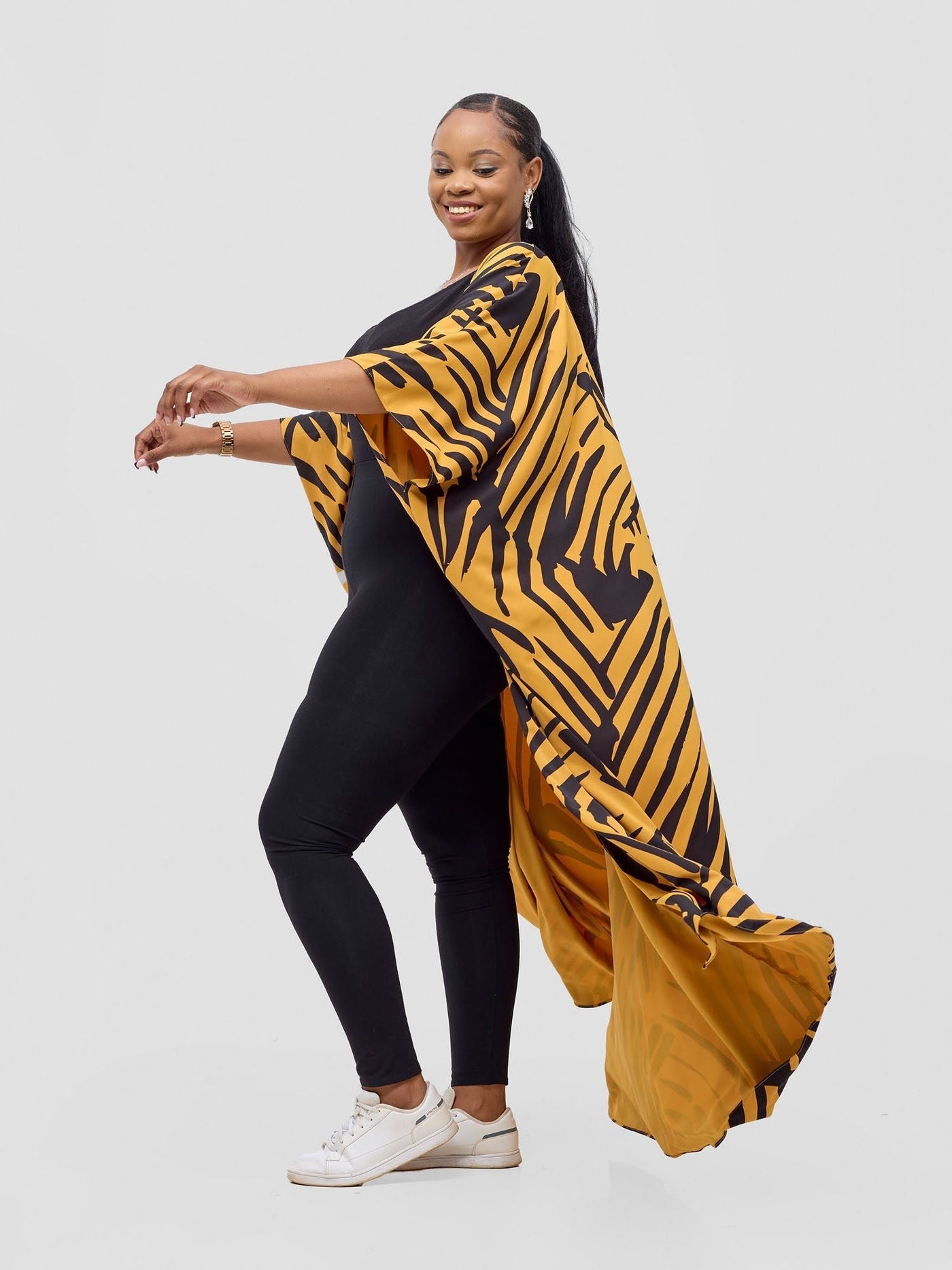 Vivo Ayla Maxi Kimono - Mustard / Black Lala Print - Shopzetu