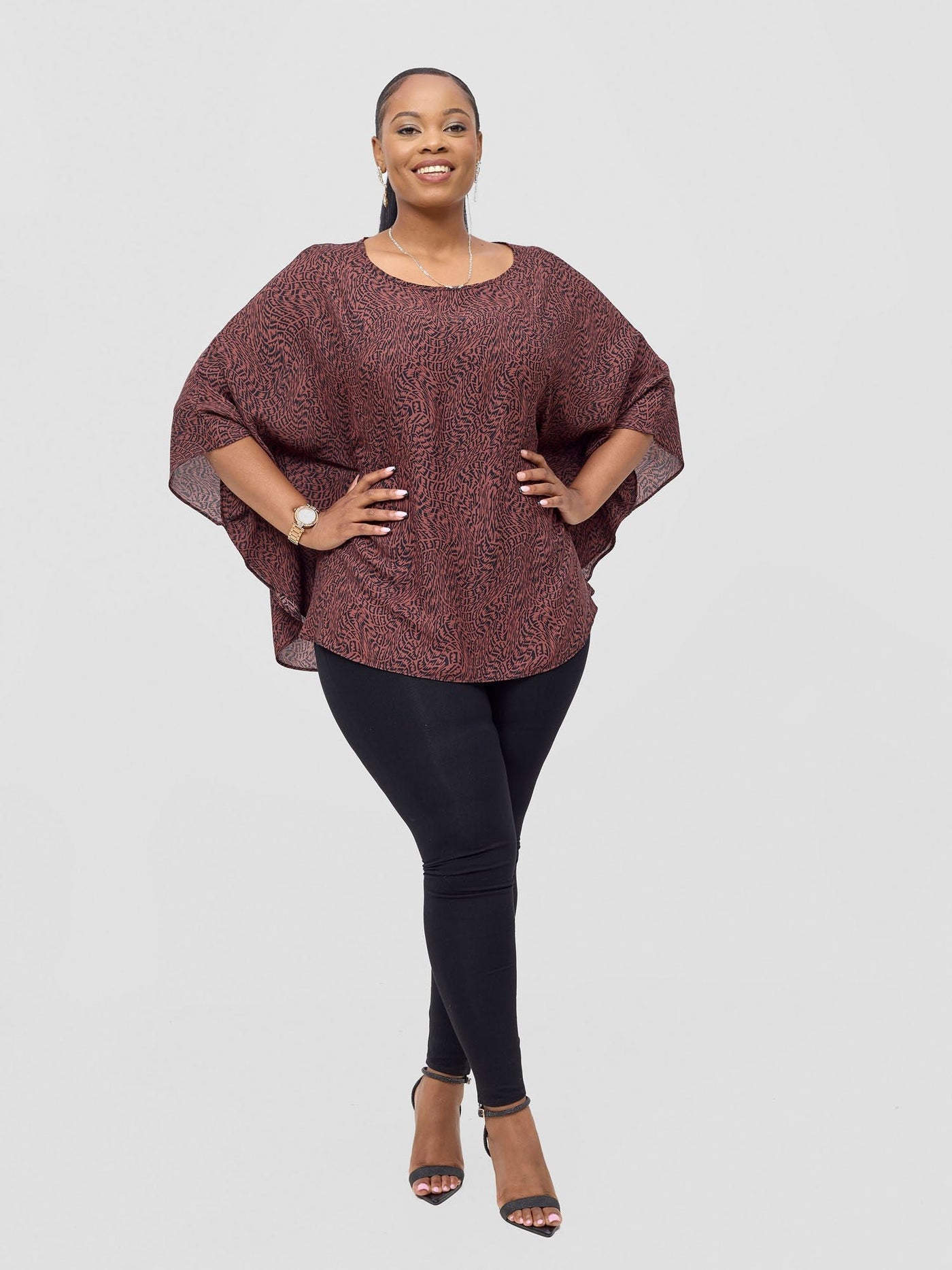 Vivo Sakari Circular Loose Top - Brown / Black Tiwa Print - Shopzetu