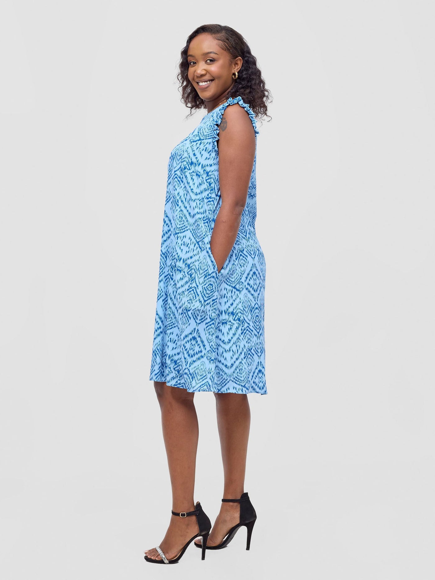 Vivo Ava Tent Knee Length Dress - Blue Debi Print - Shopzetu