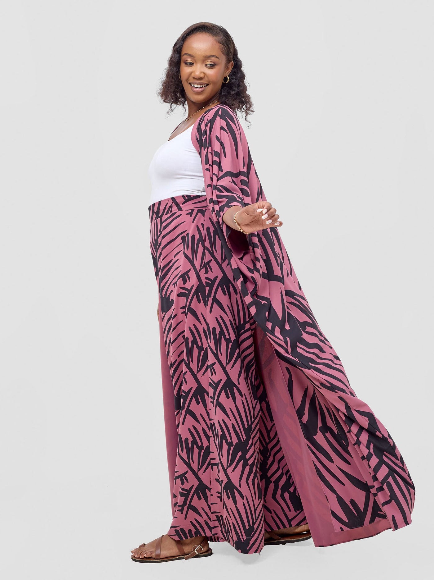 Vivo Ayla Maxi Kimono - Dusty Pink / Black Lala Print - Shopzetu