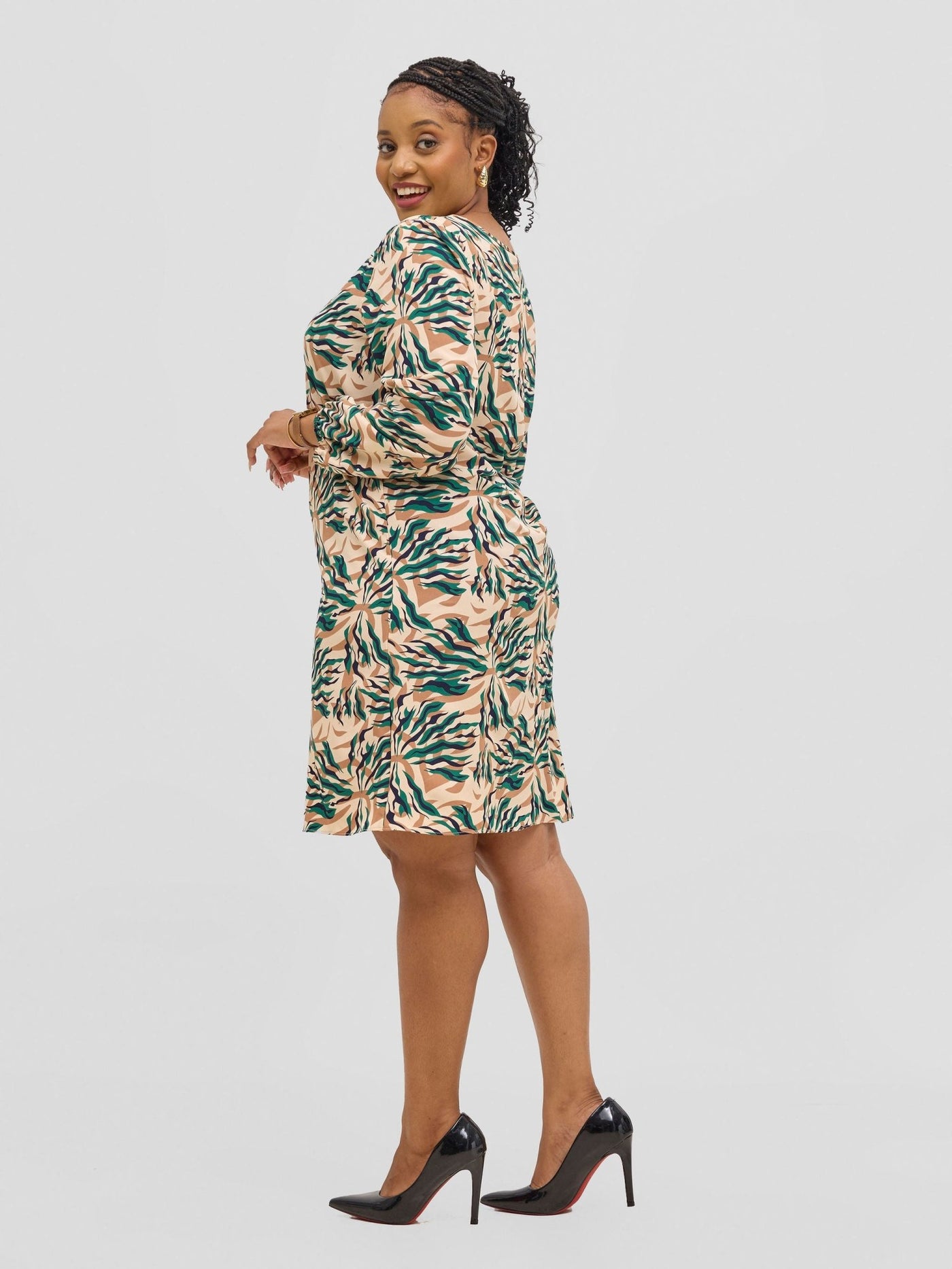 Vivo Jasiri Bishop Sleeve Shift Dress - Beige / Green Mali Print - Shopzetu