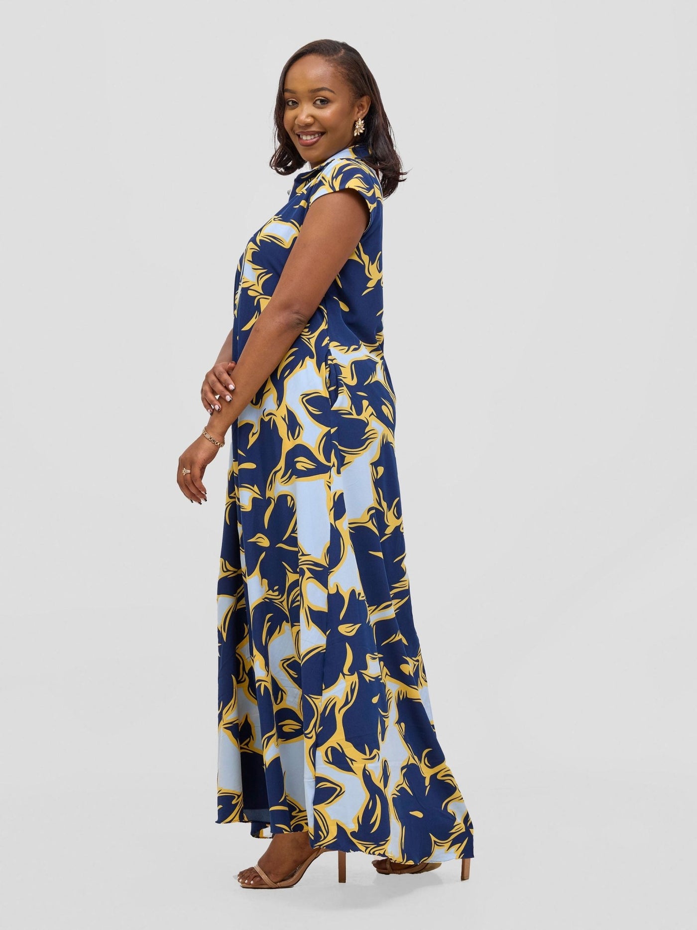 Vivo Zuri Cap Sleeved Maxi Dress - Navy / Cream Uri Print - Shopzetu