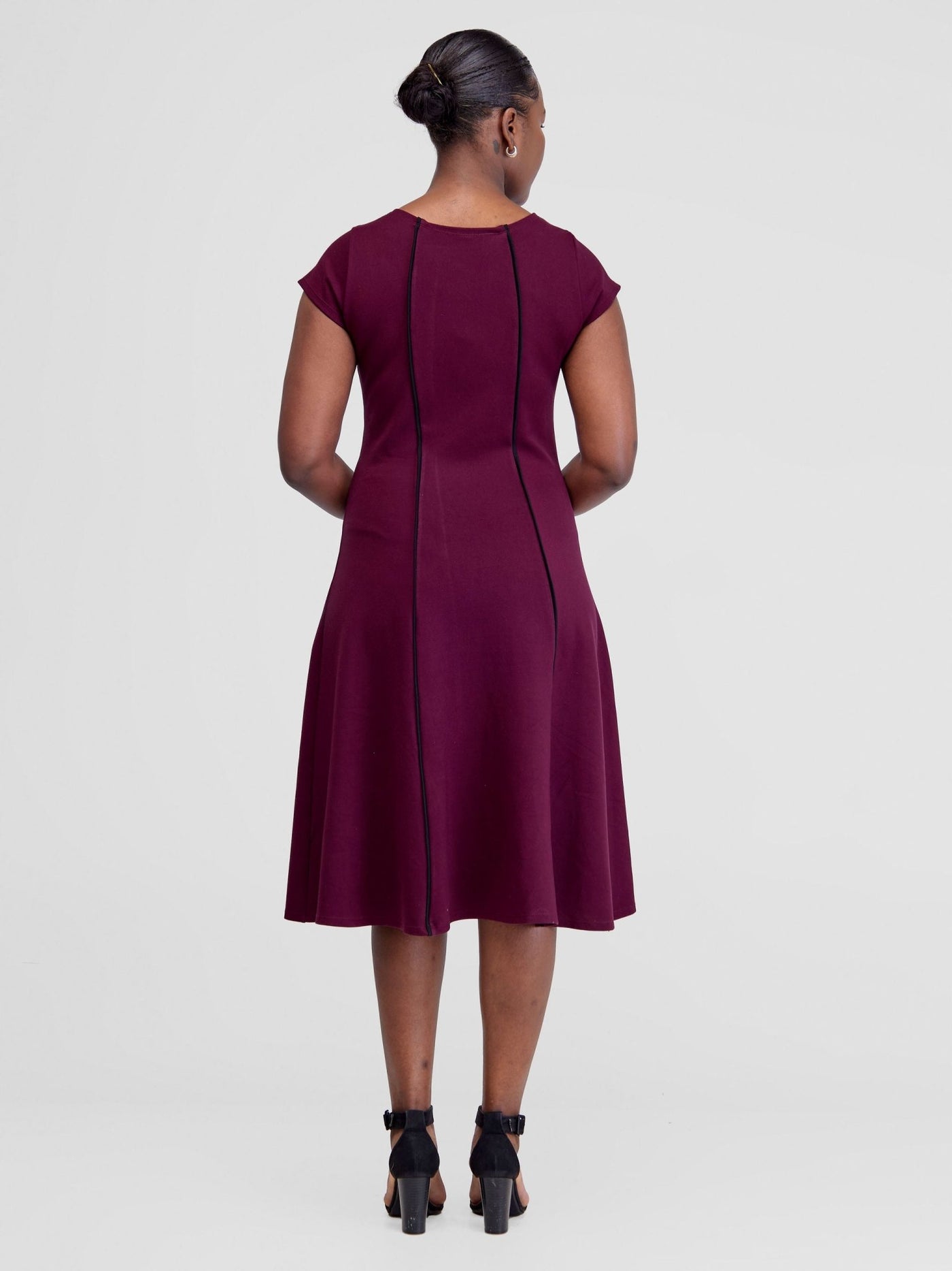 Vivo Vinna Escape A - Line Dress - Burgundy / Black - Shopzetu