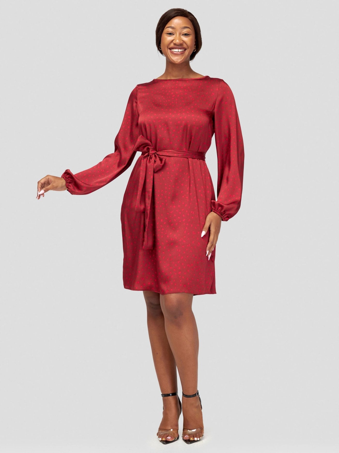 Vivo Zawadi Shift Dress - Dark Red / Red Abstract Print - Shopzetu