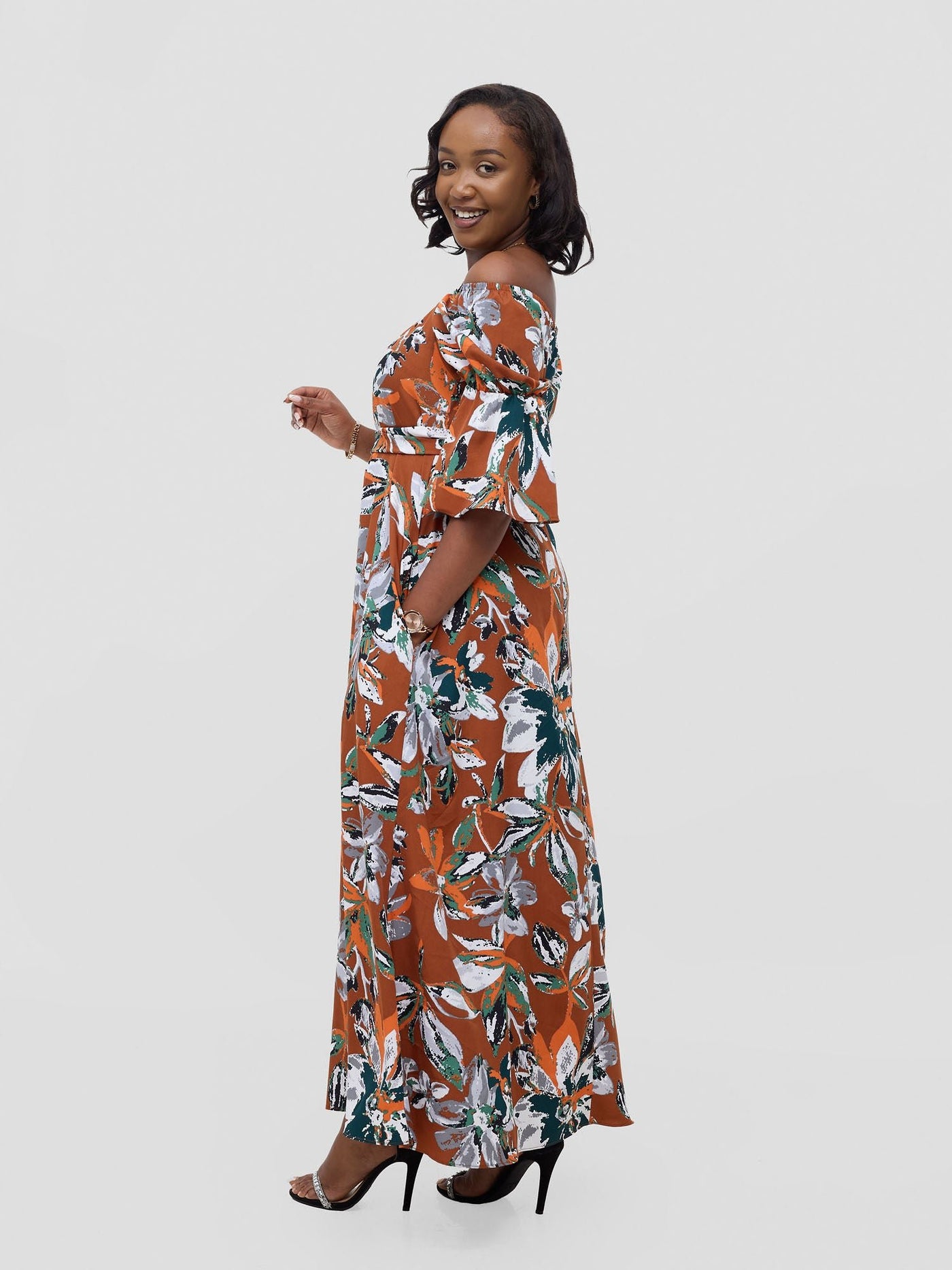 Vivo Tana Off Shoulder Maxi Dress - Multicolour Rust Print - Shopzetu