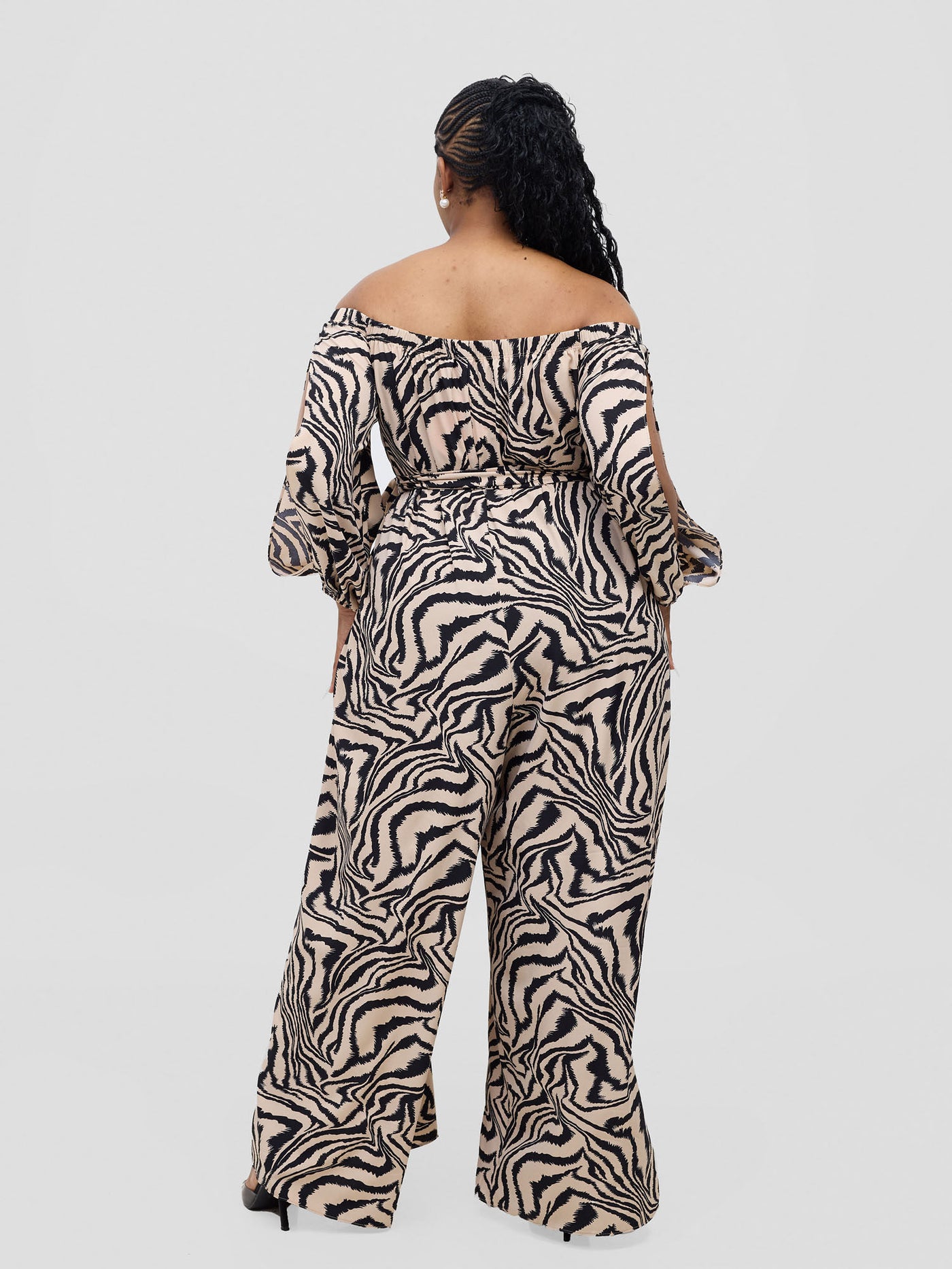 Vivo Yumi Off Shoulder Jumpsuit - Beige Omi Print