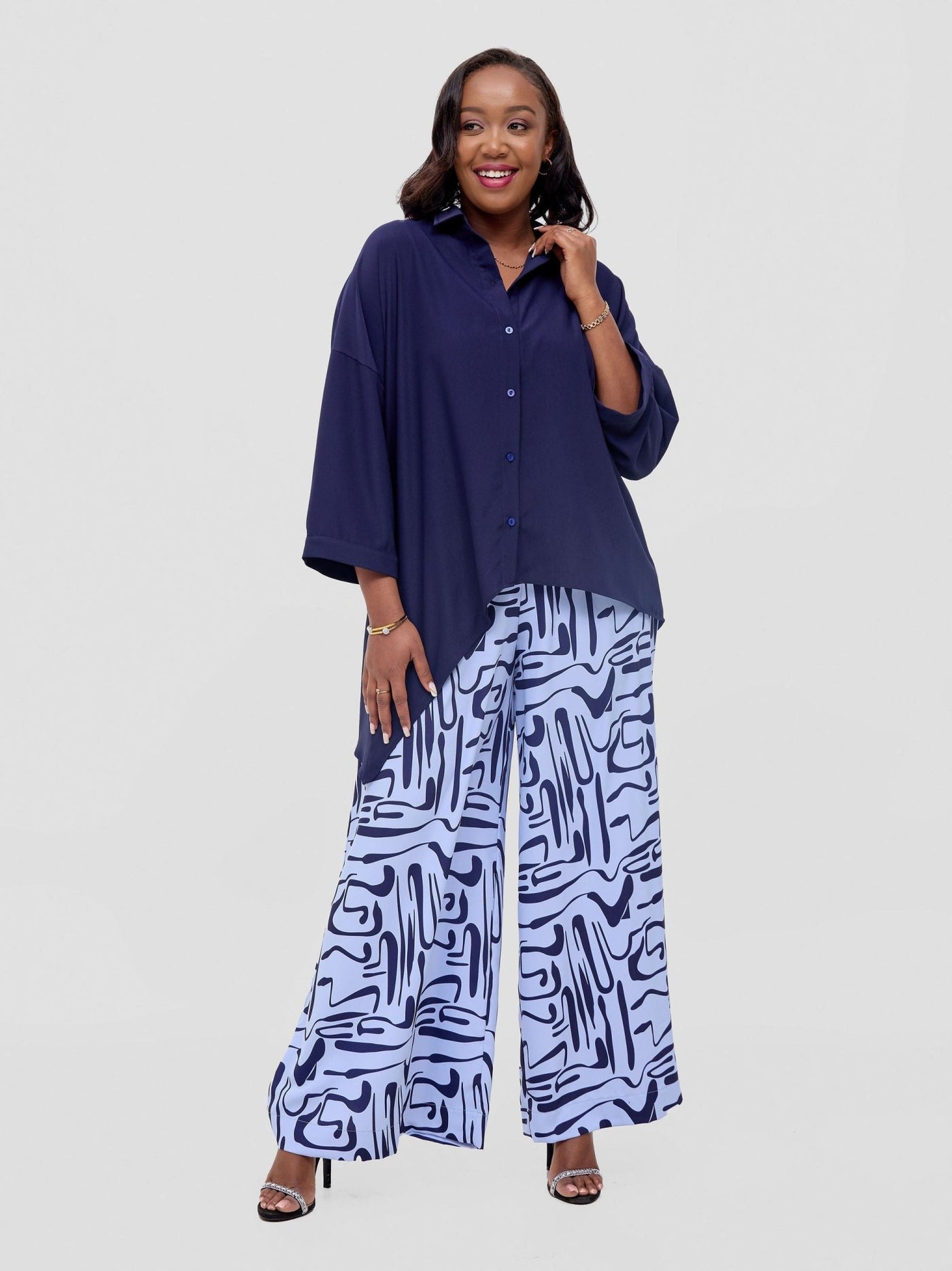 Vivo Serwa Crepe Pants - Light Blue / Navy Sera Print - Shopzetu