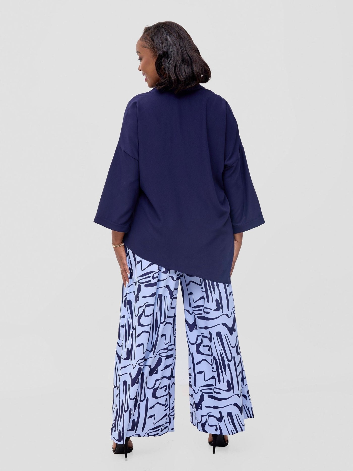 Vivo Serwa Crepe Pants - Light Blue / Navy Sera Print - Shopzetu