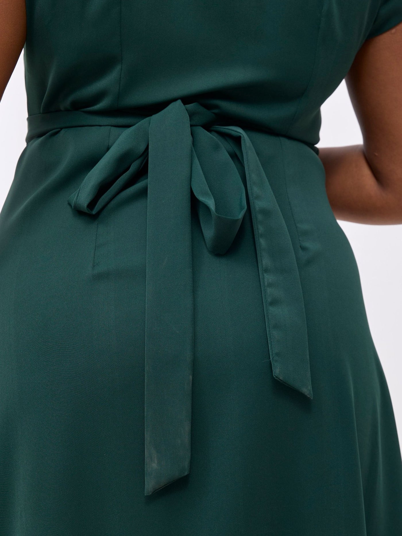 Vivo Wena Wrap Dress - Dark Green - Shopzetu