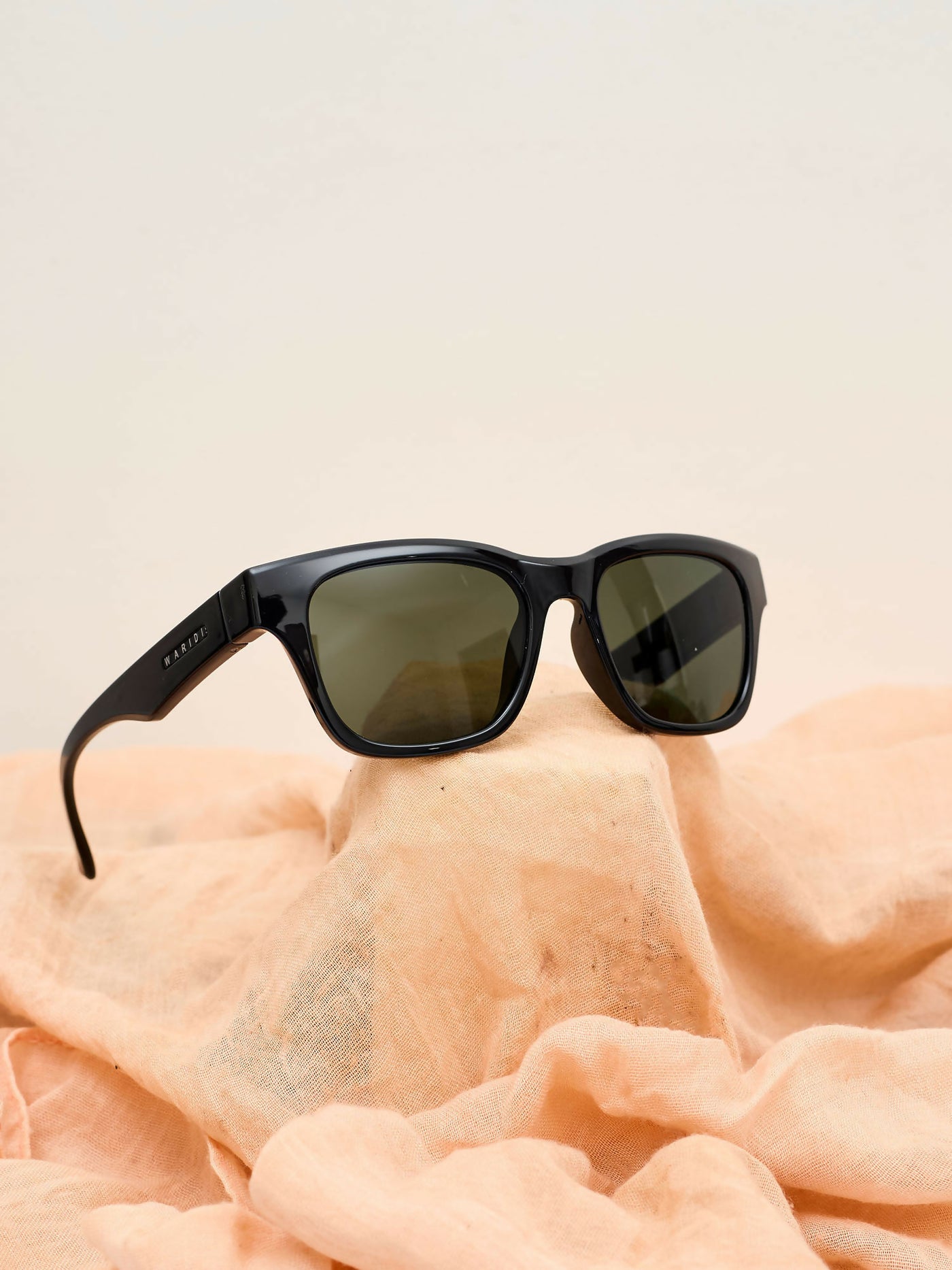 Waridi Eyewear Panther Sunglass - Black