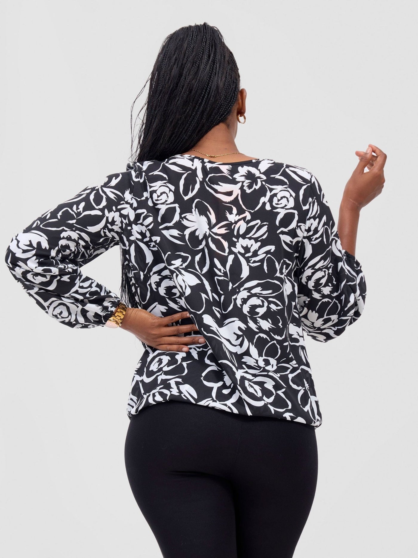 Basic Long Sleeved Bishop Top - Black / White Nima Print - Shopzetu