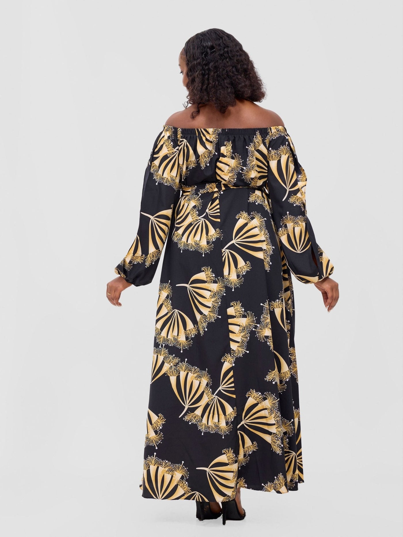 Vivo Yumi Off Shoulder Maxi Dress - Black / Brown Kigali Print - Shopzetu