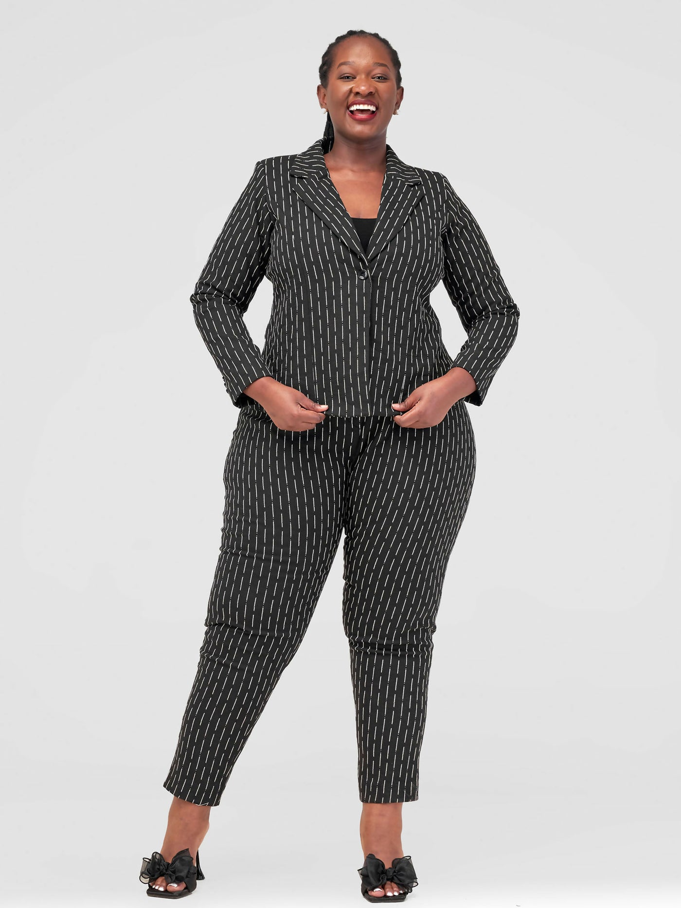 Tayari Fashion House Suit - Black / White