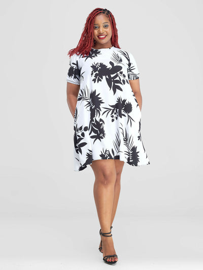 Lizola Dianga Shift Dress - White / Black