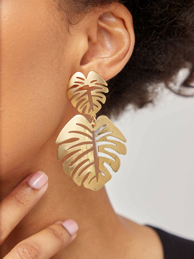 Lizola Janet Leaf Earrings - Gold - Shopzetu