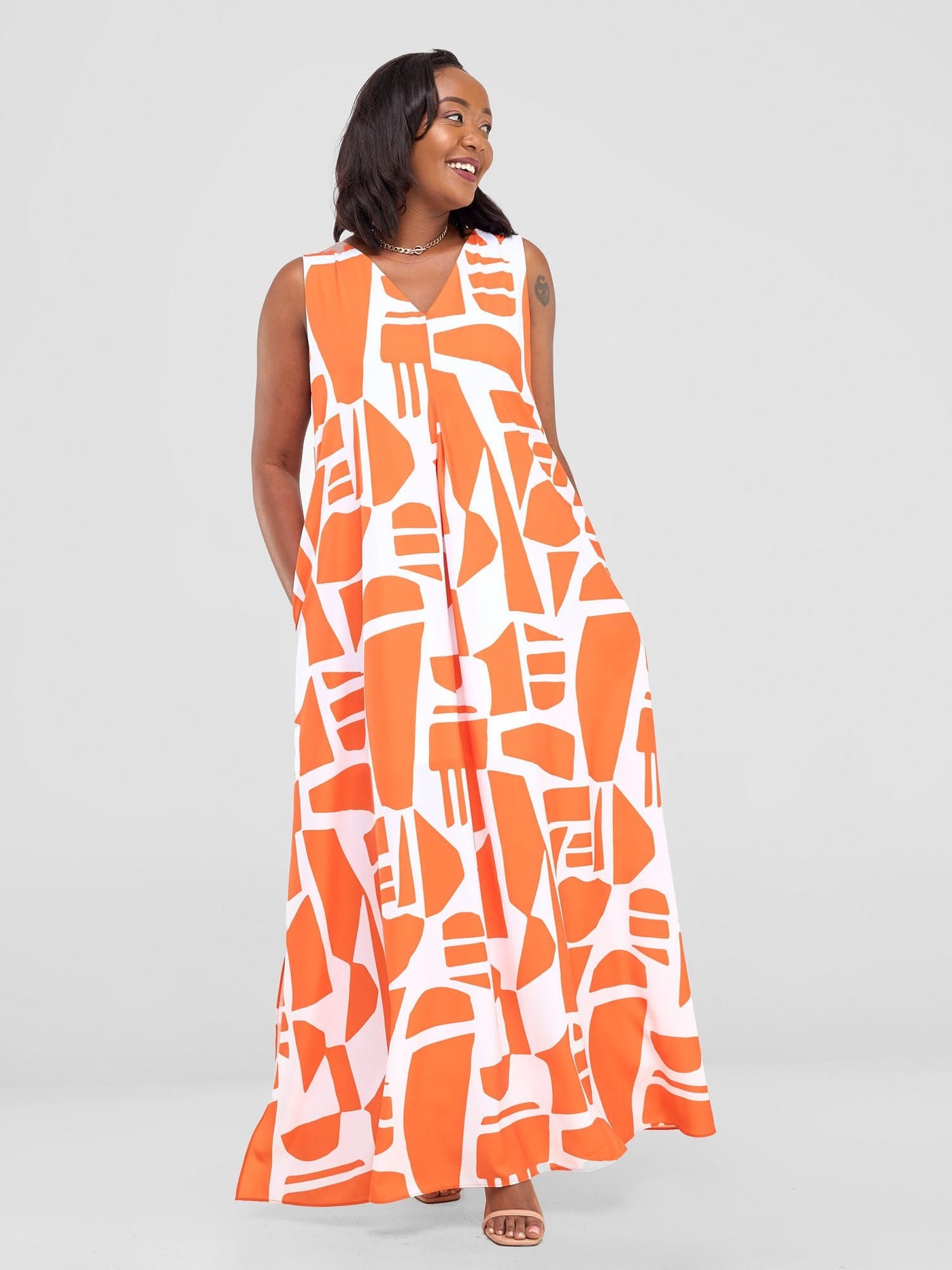 Vivo Ava Front Pleat Maxi Dress - Orange / White Samba Print - Shopzetu