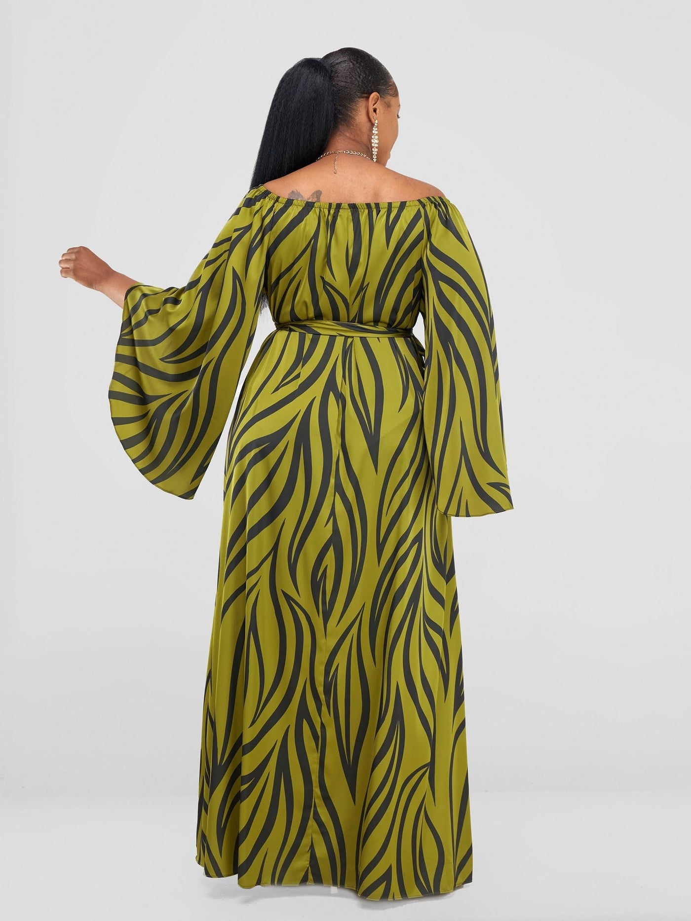 Vivo Chidii Off Shoulder Maxi Dress - Olive / Black Ameli Print - Shopzetu