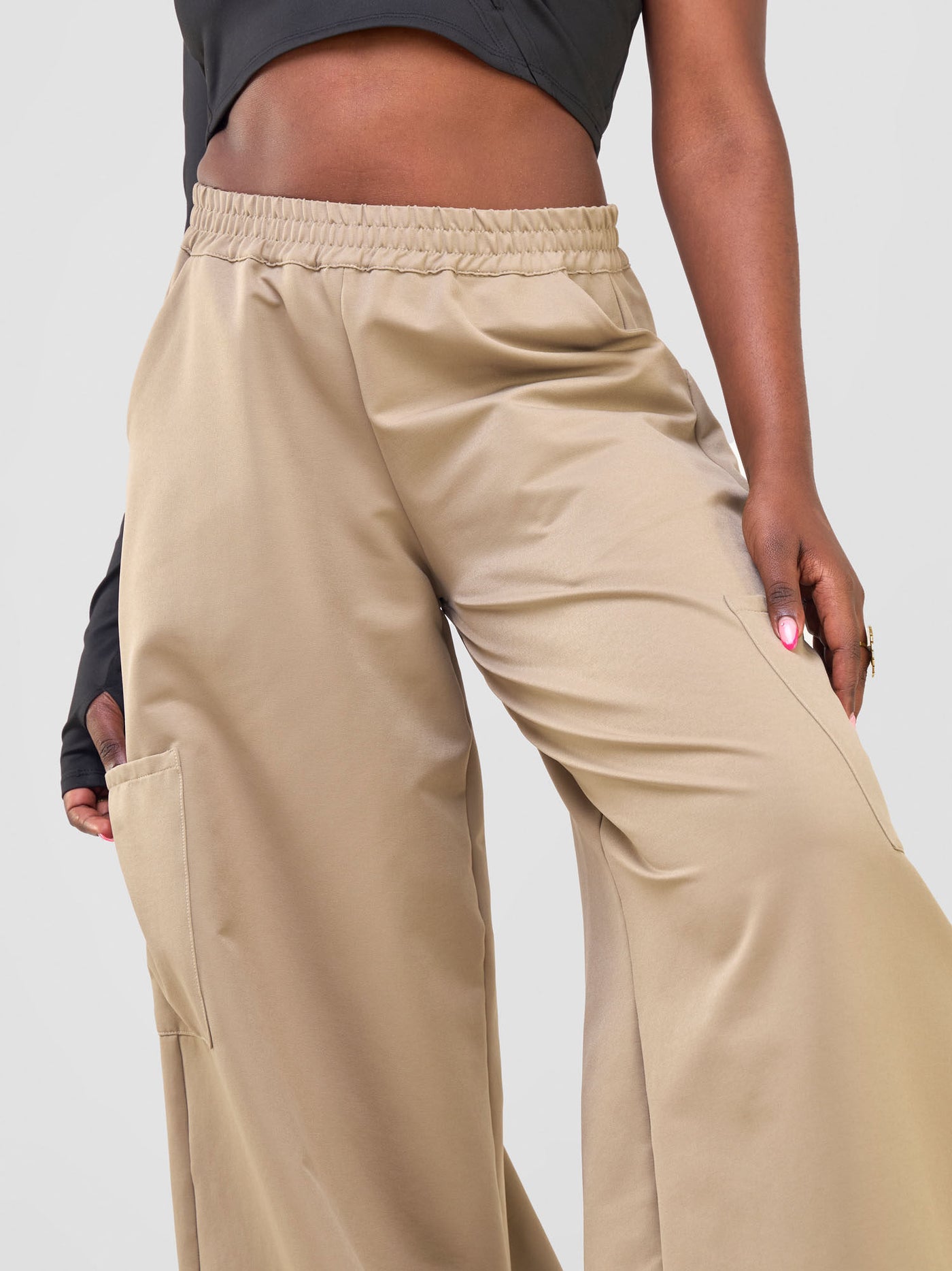 Zoya Temo Parachute Pants - Taupe