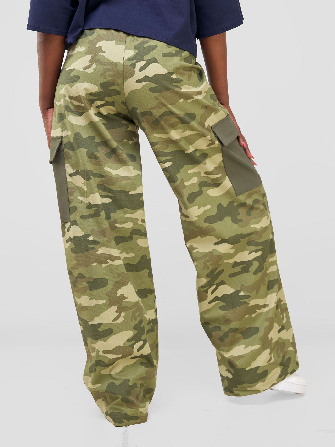 Zoya Temo Straight Leg Pants - Camo Green