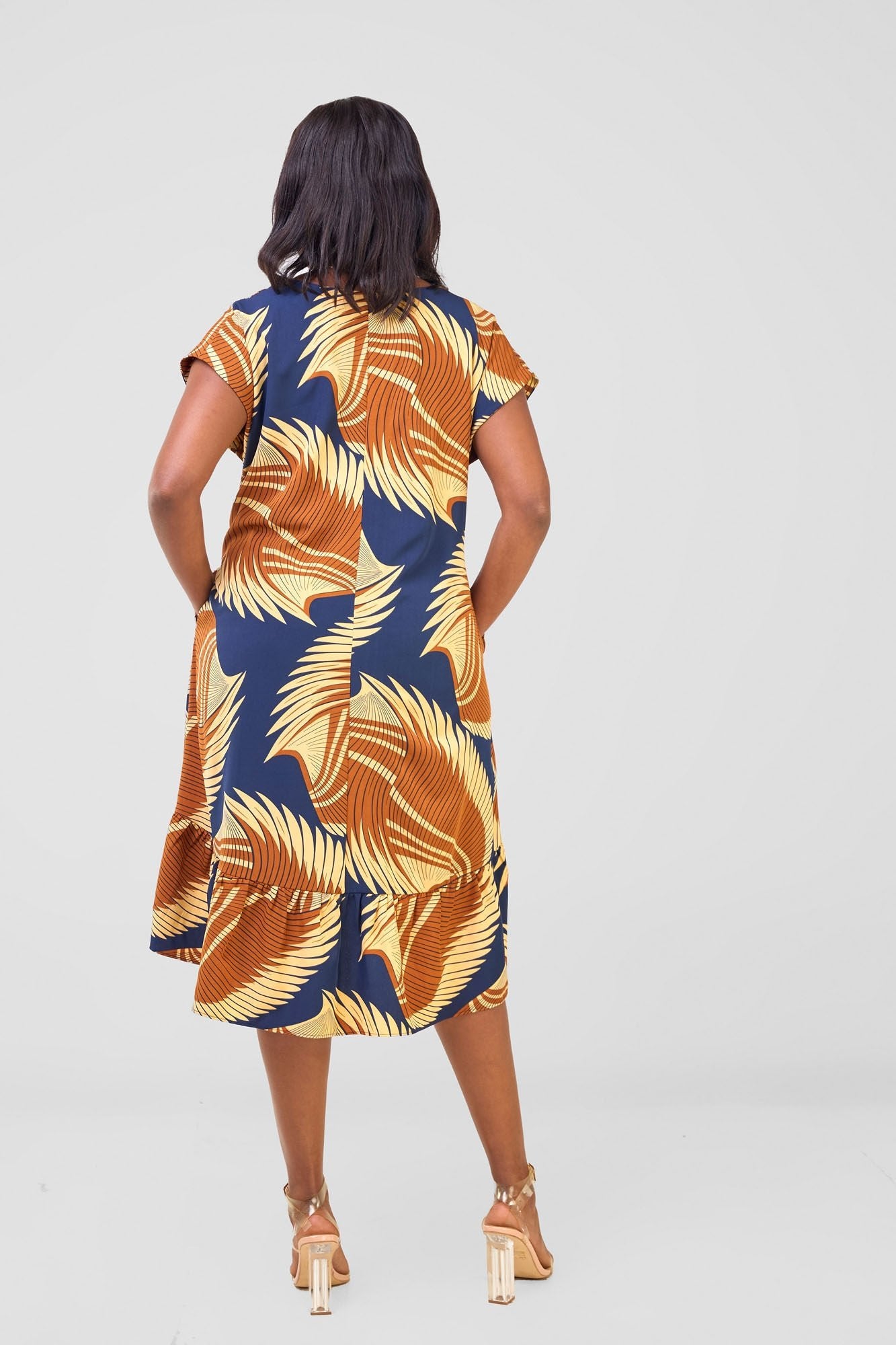 Vivo Asha Drop Shoulder Knee Length Dress - Black Aku Print - Shopzetu