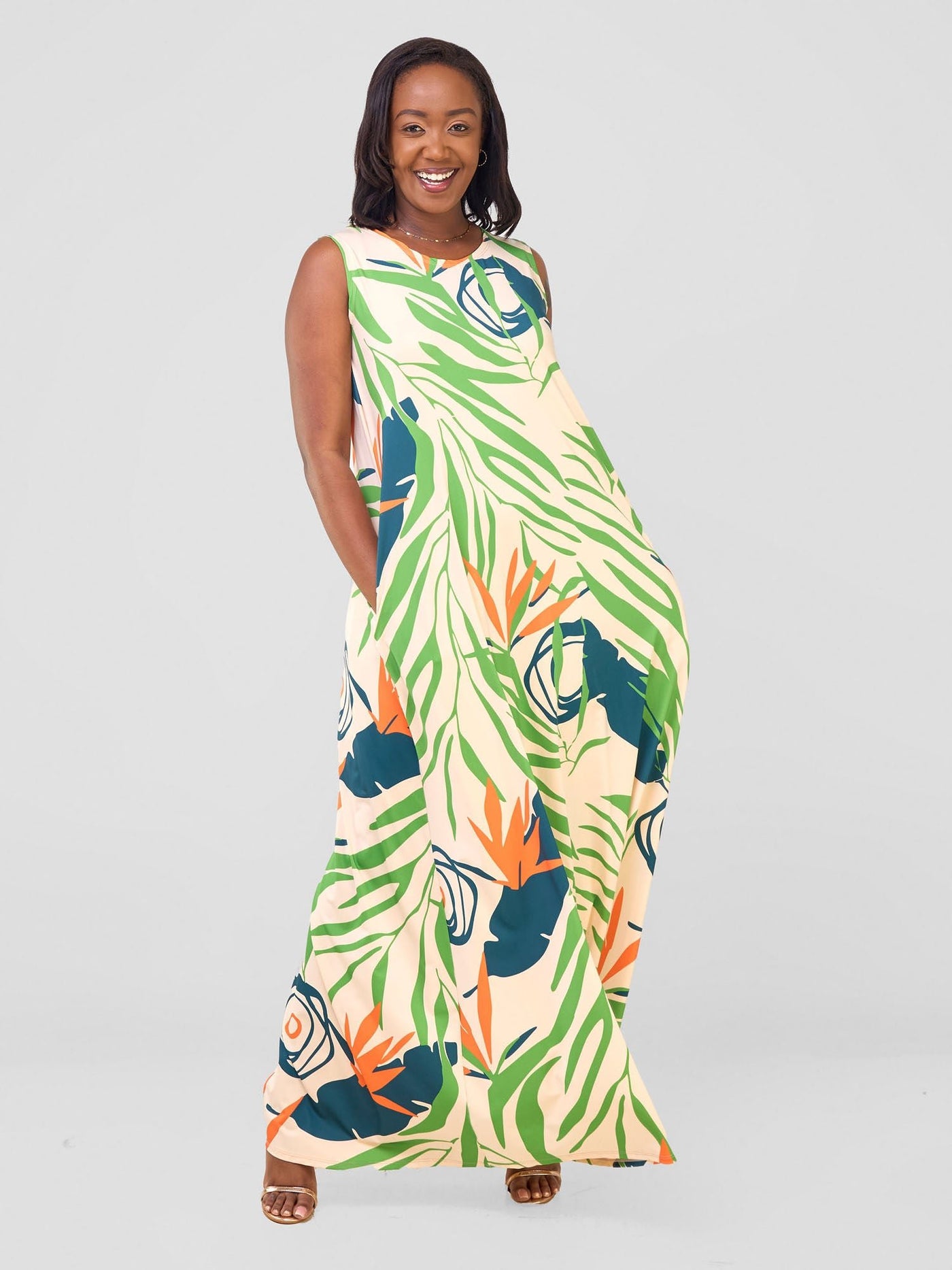 Vivo Lumi Back Pleat Maxi Dress - Green / Orange Deza Print - Shopzetu