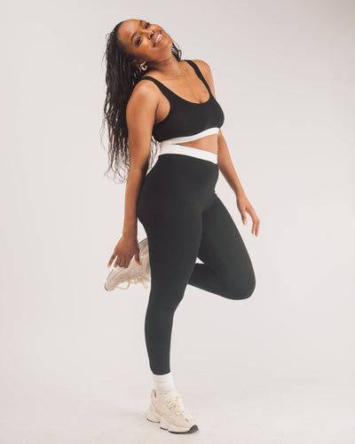 Vivo X This Is Essential Leggings - Black / White - Shopzetu