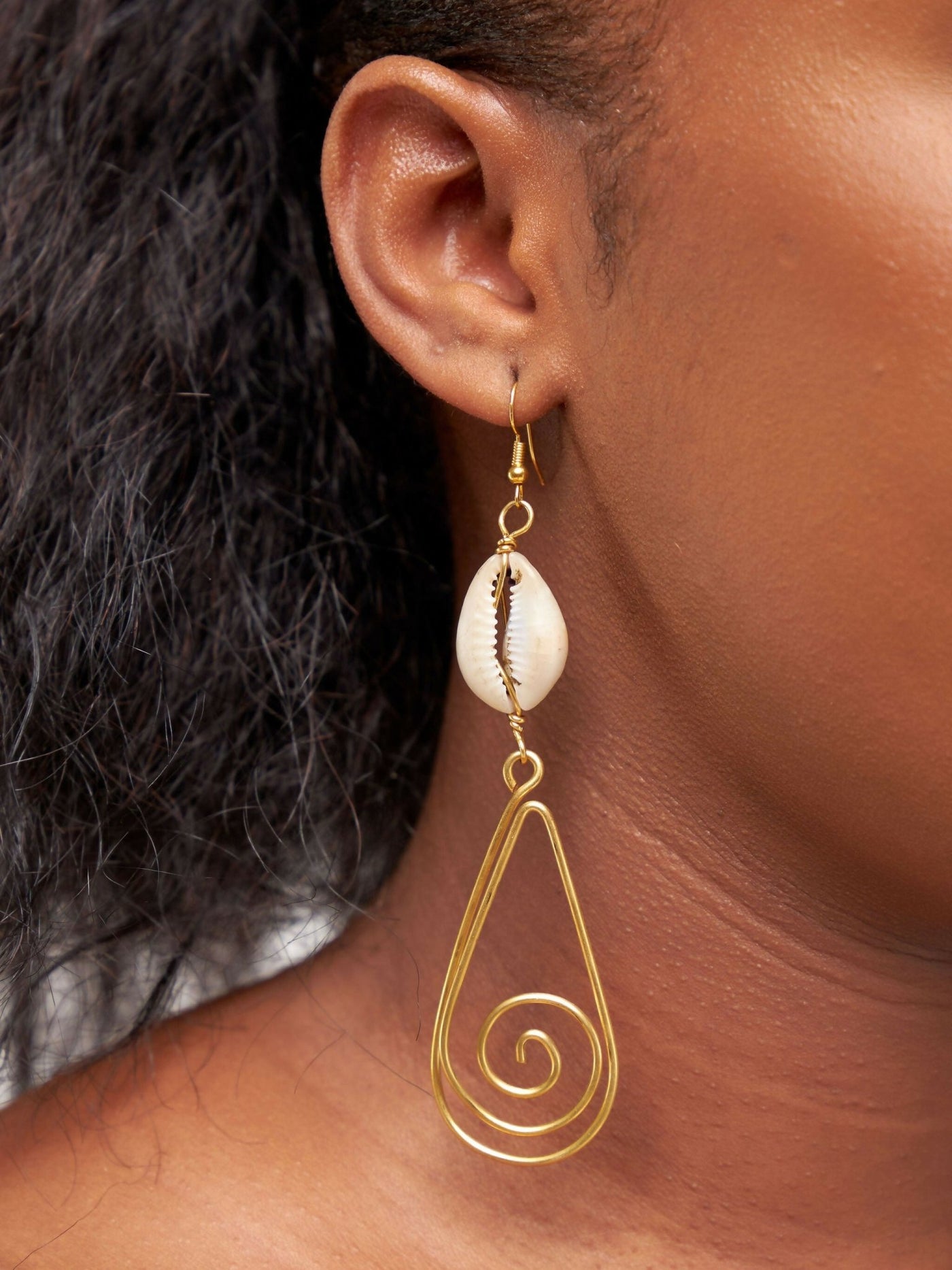 Bella Girls Nubian Earring - Brass - Shopzetu