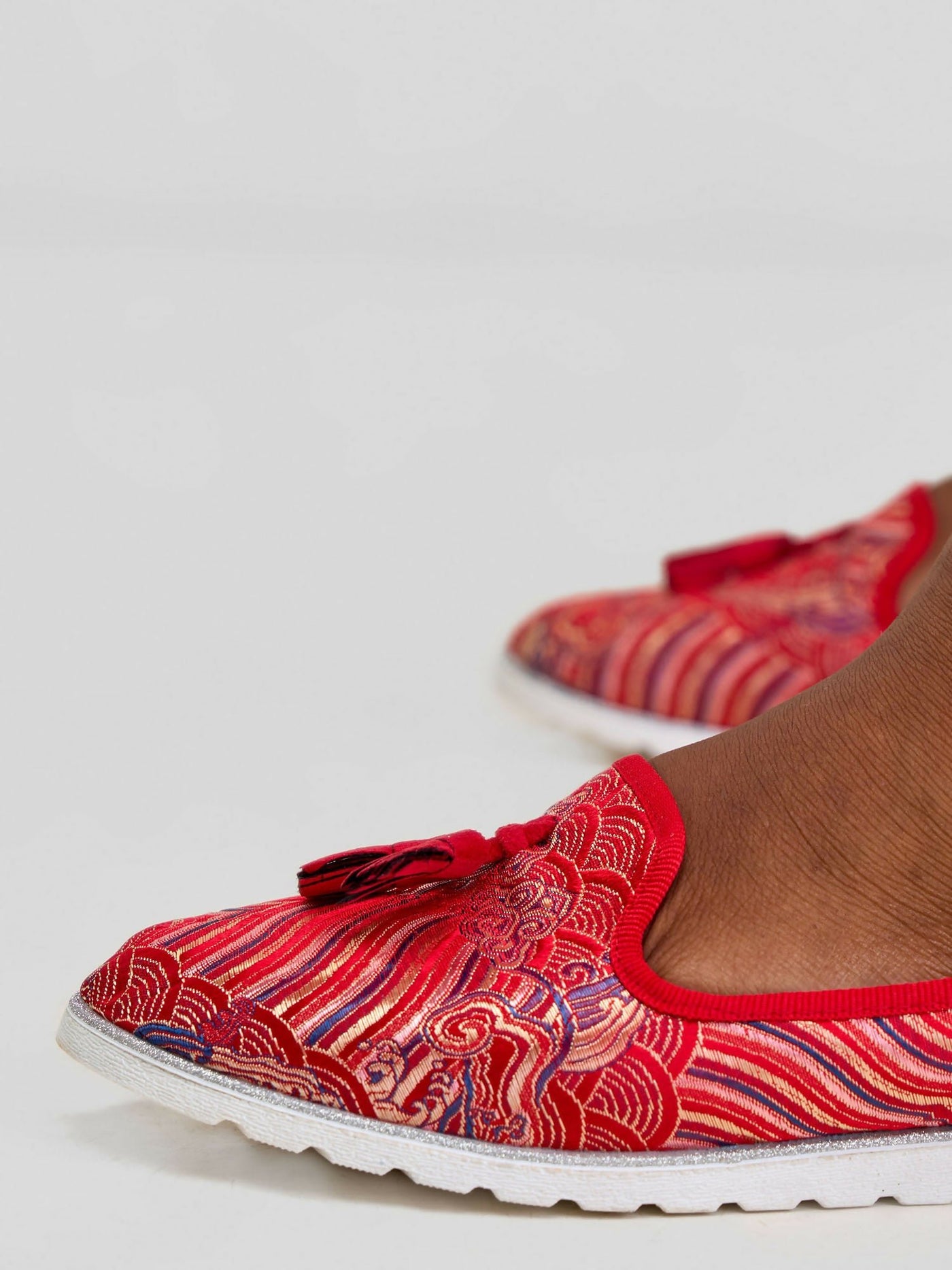 Be Unique Timeless Multicolored Loafer - Red - Shopzetu