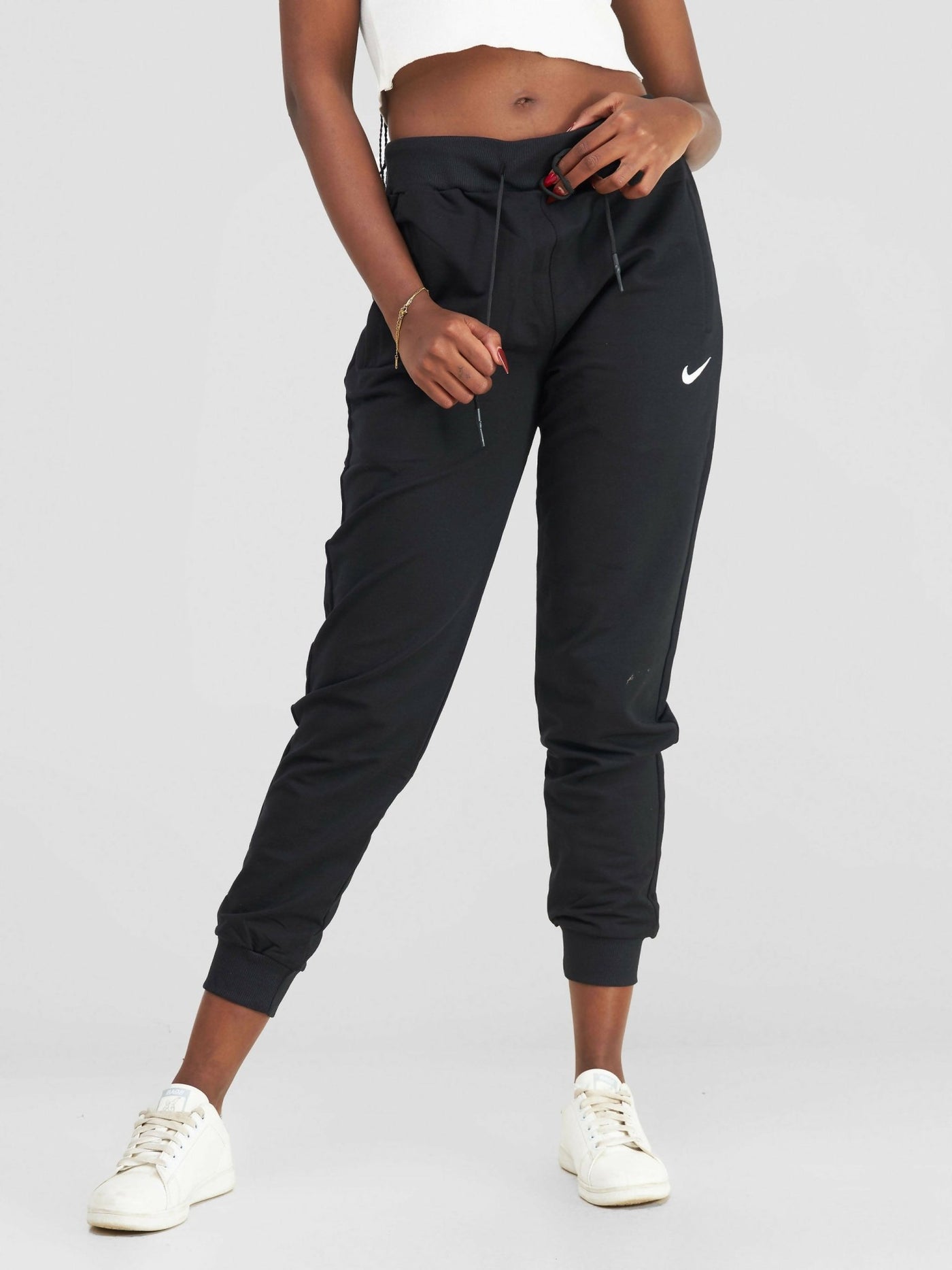 Stylish Sisters Leisure & Workout Ladies Pant - Black - Shopzetu