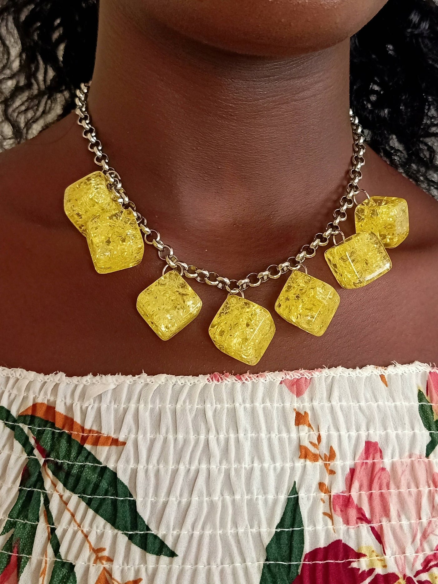 WCS Xara Gems Dance Necklace - Yellow - Shopzetu