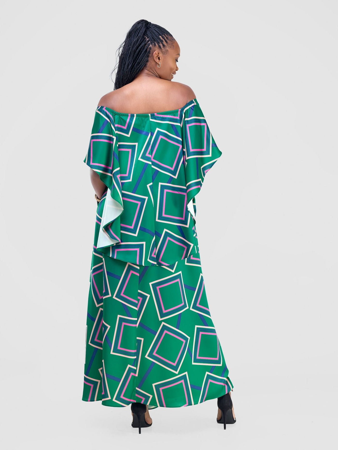 Vivo Amai Off - Shoulder Maxi Dress - Green / Navy Biya Print - Shopzetu