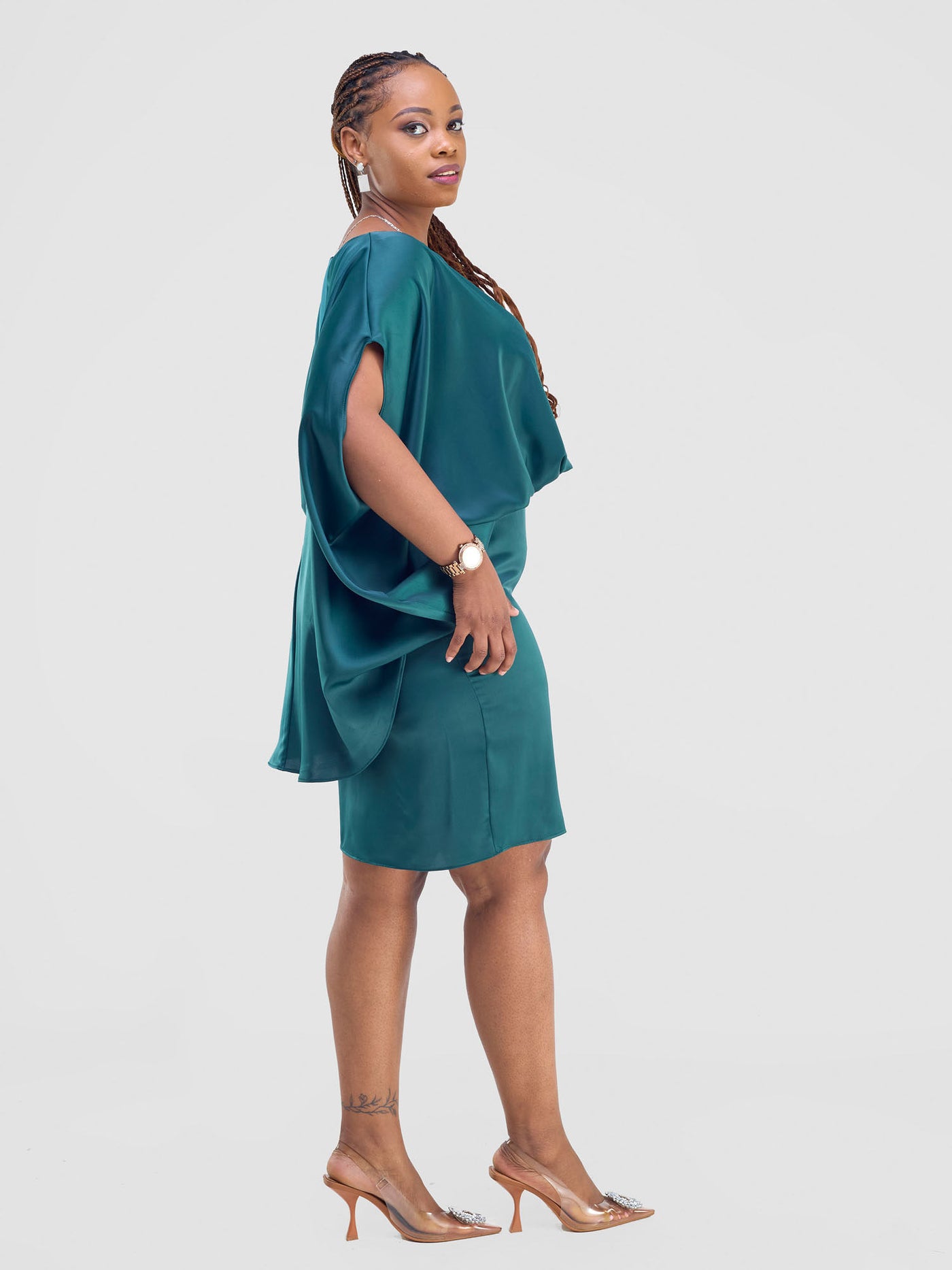 Vivo Amai Knee Length Dresses - Dark Green